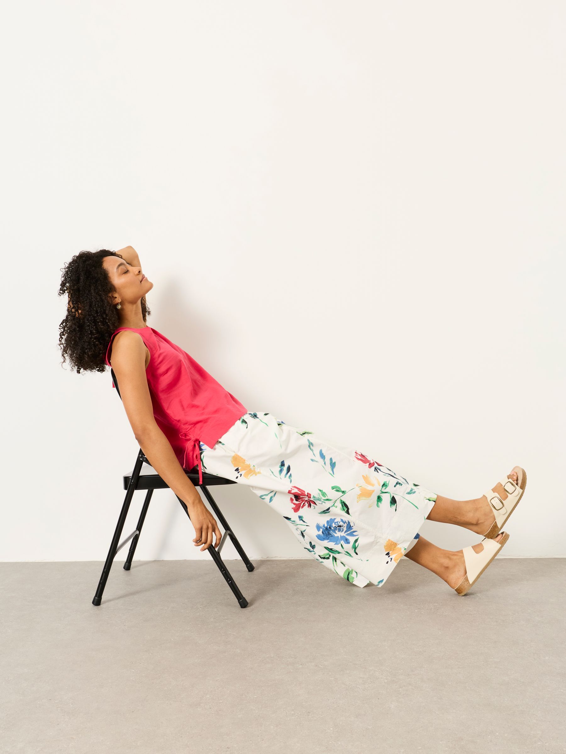 Aubrey Painted Floral Wide Leg Cropped Trousers - Image 5 of 7