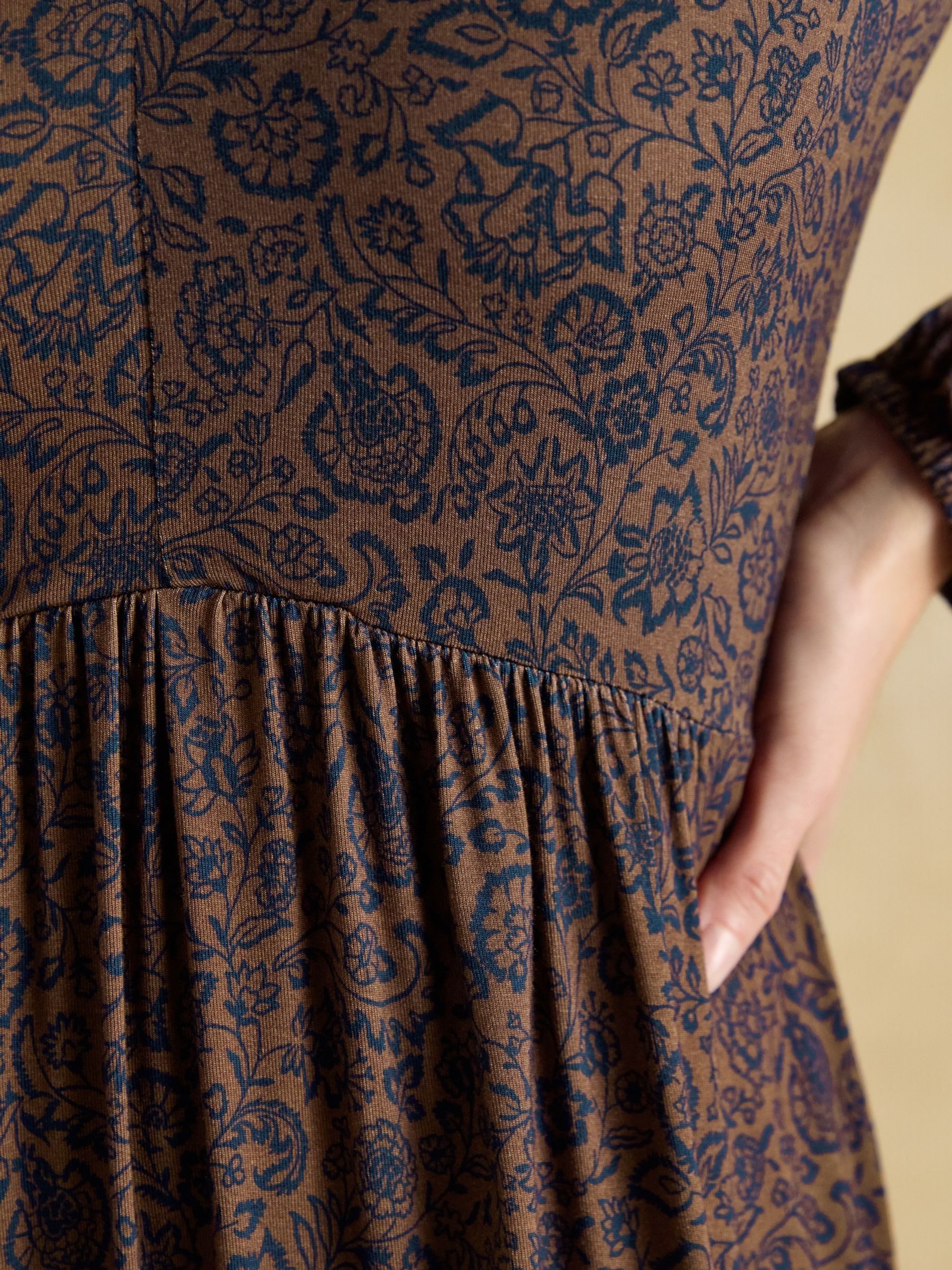 Nia Brown Floral V-neck Long Sleeve Midaxi Dress - Image 6 of 8