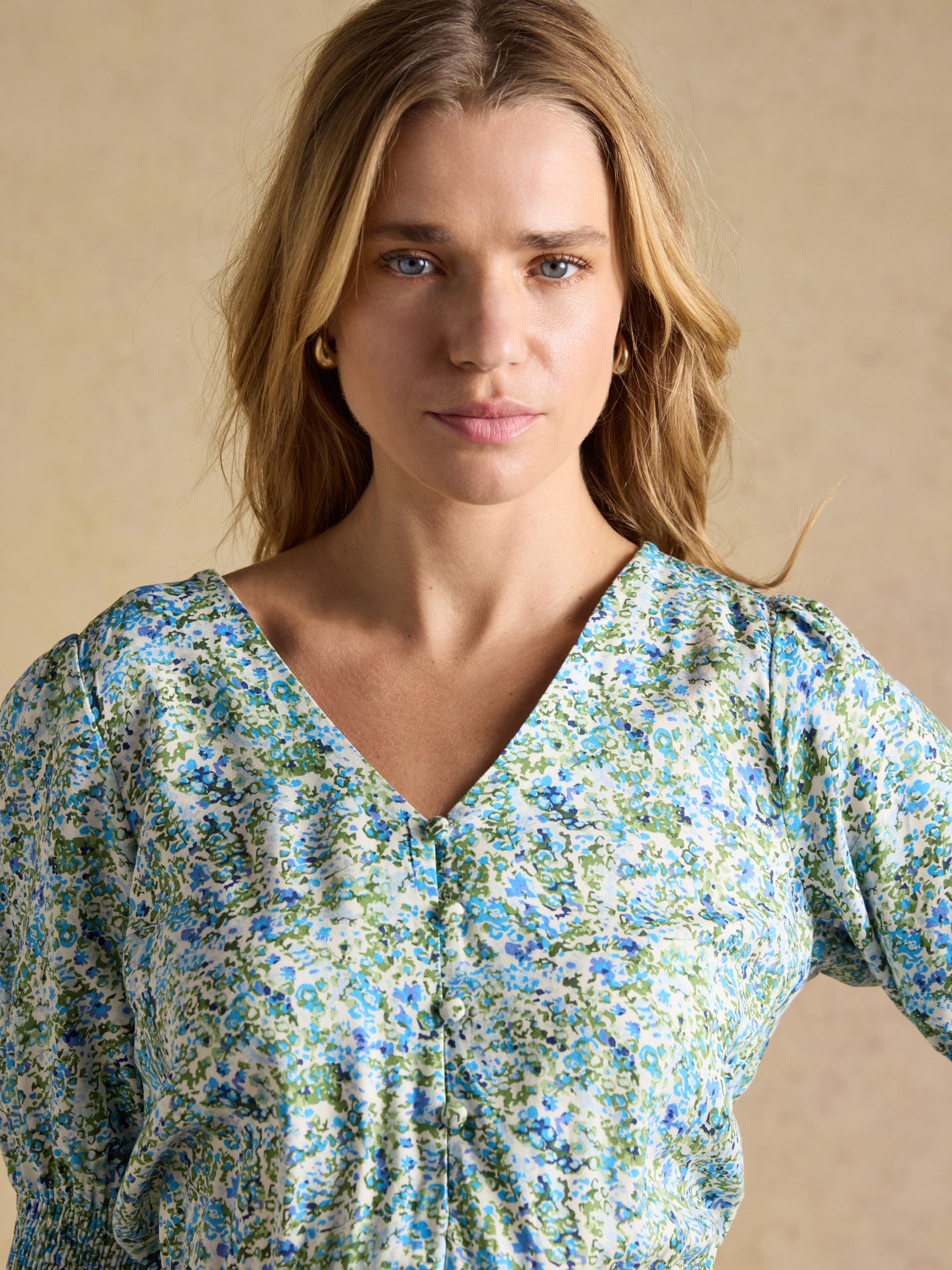 Adele Green Ditsy V-Neck Short Sleeve Midi Dress - Image 3 of 8