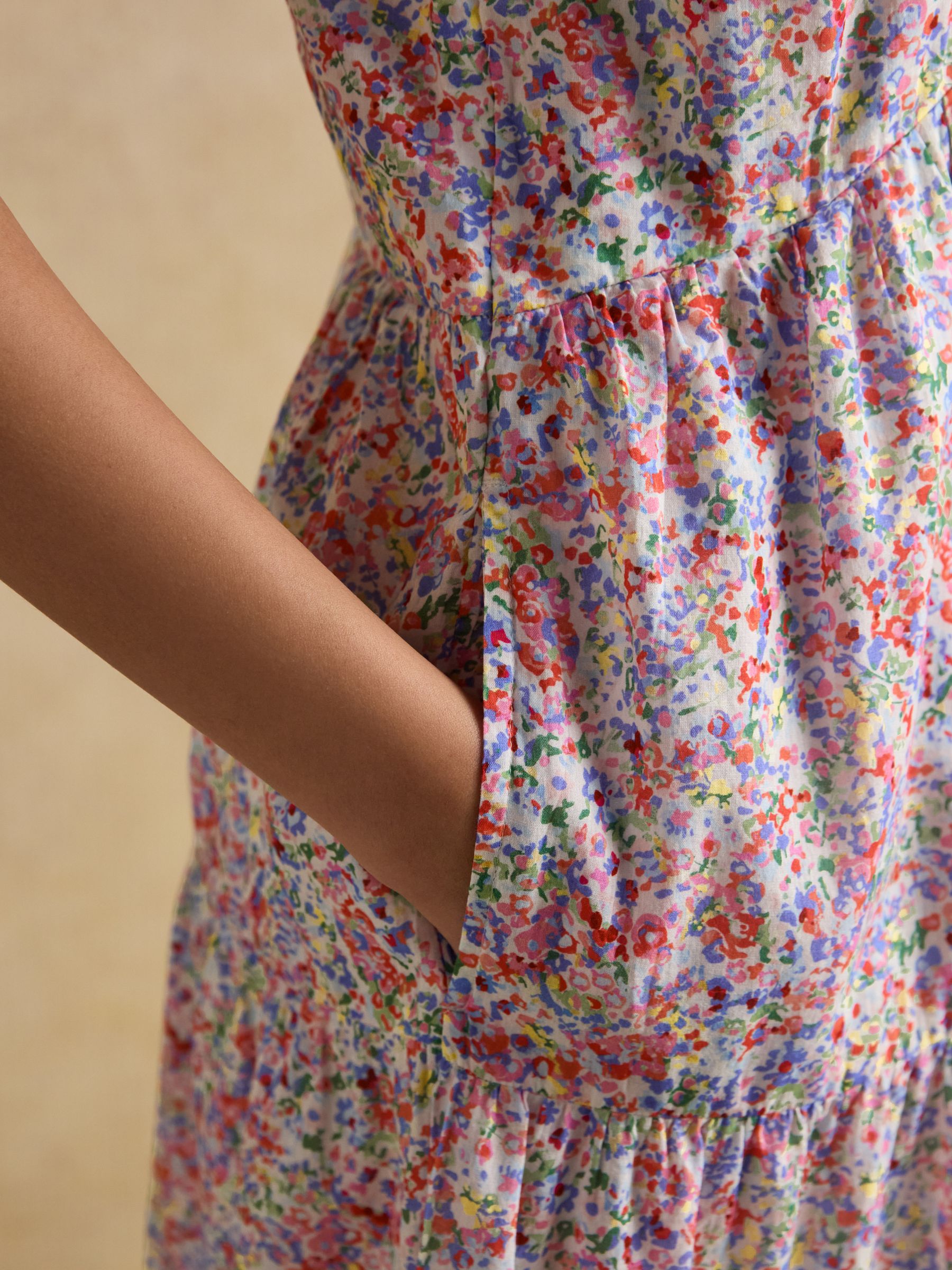 Ariella Pink Ditsy Cotton Tiered Knee Length Dress - Image 6 of 7