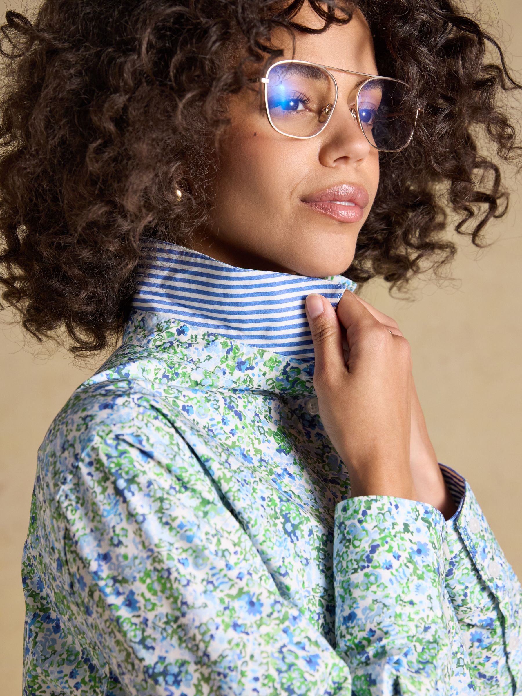 Boyfriend Fit Green Ditsy Poplin Shirt - Image 8 of 10