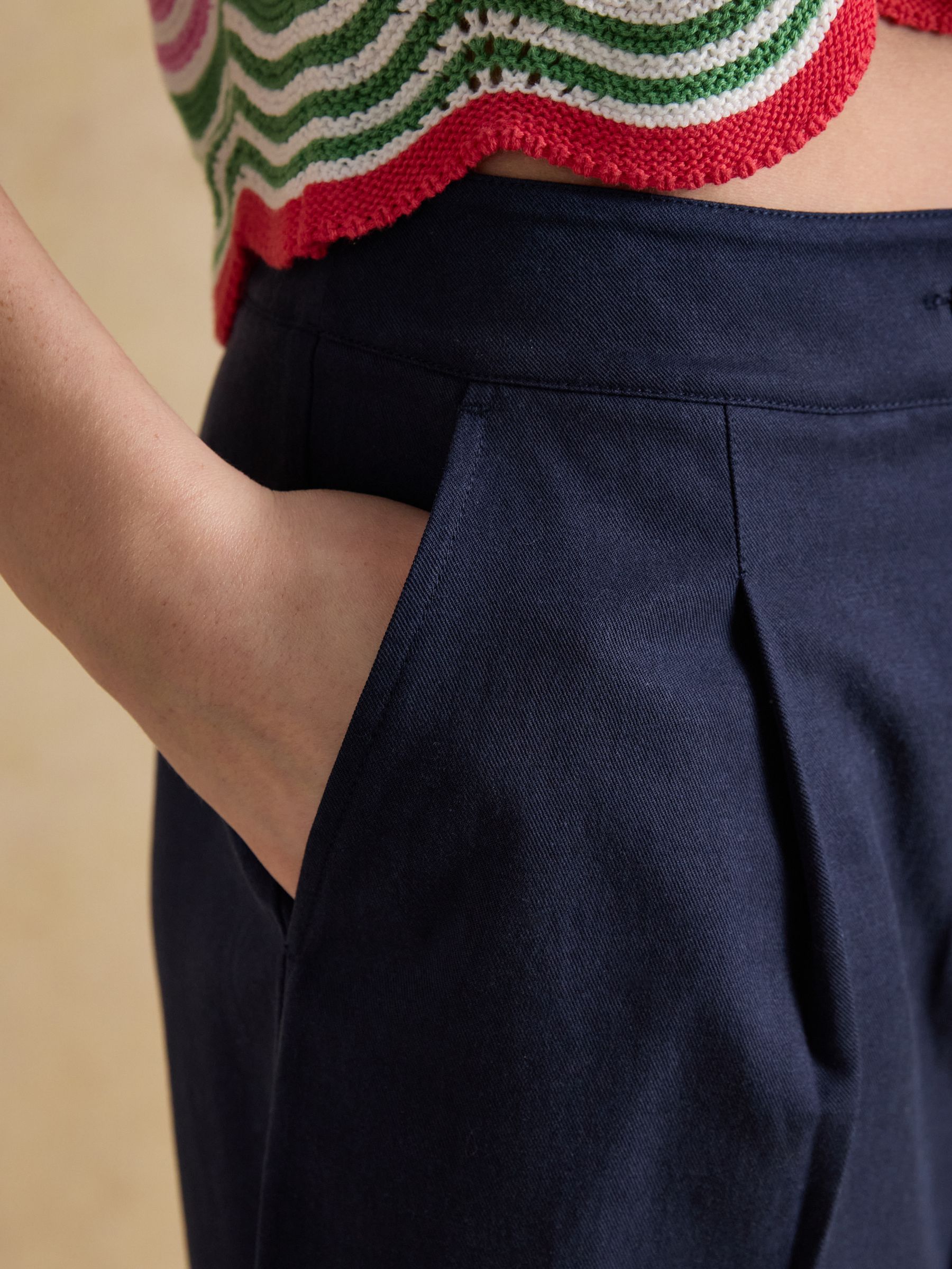 Bay Navy Smart Tailored Shorts - Image 5 of 7