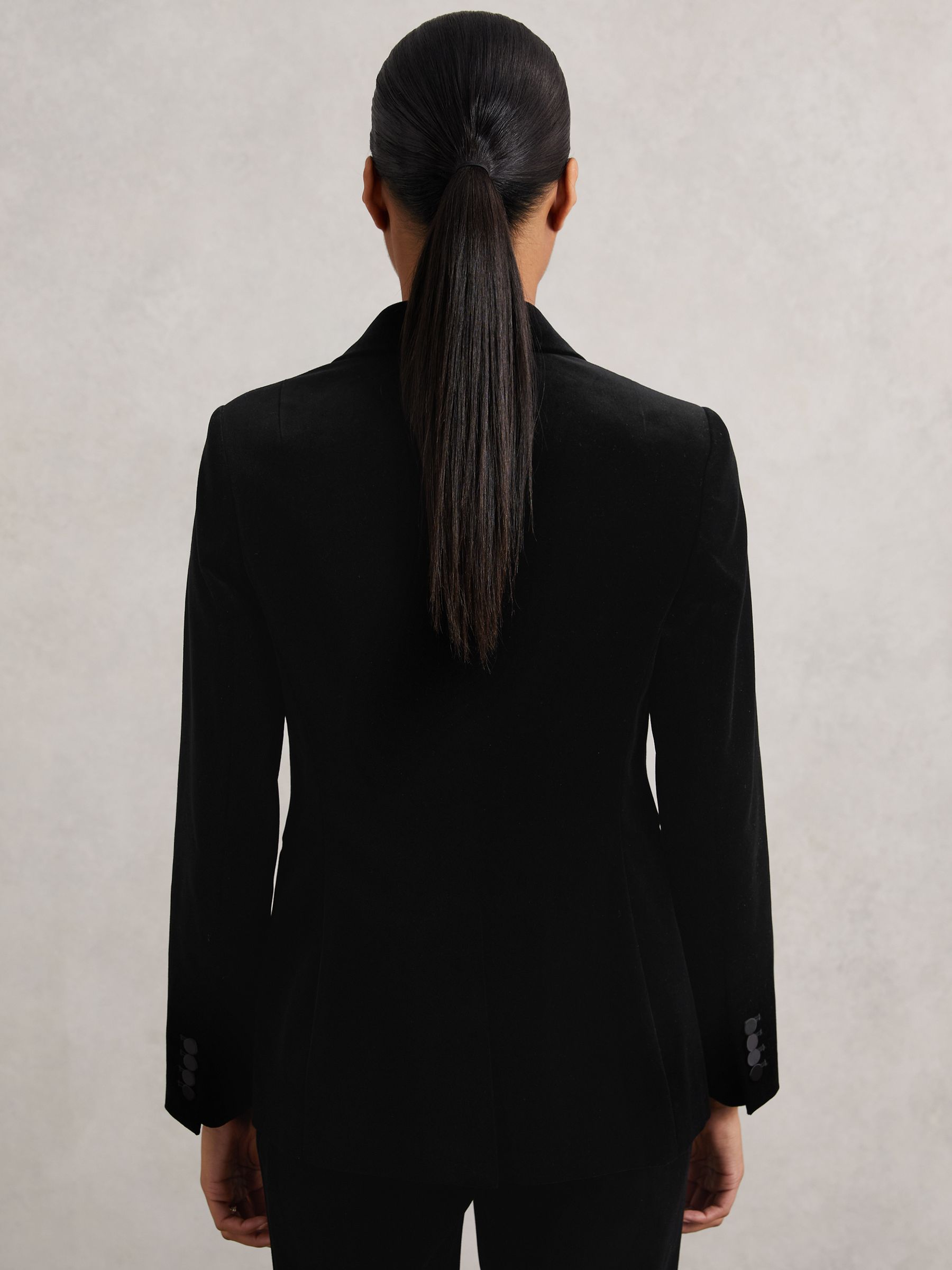 Petite Velvet Single Breasted Suit Blazer in Black - Image 5 of 7