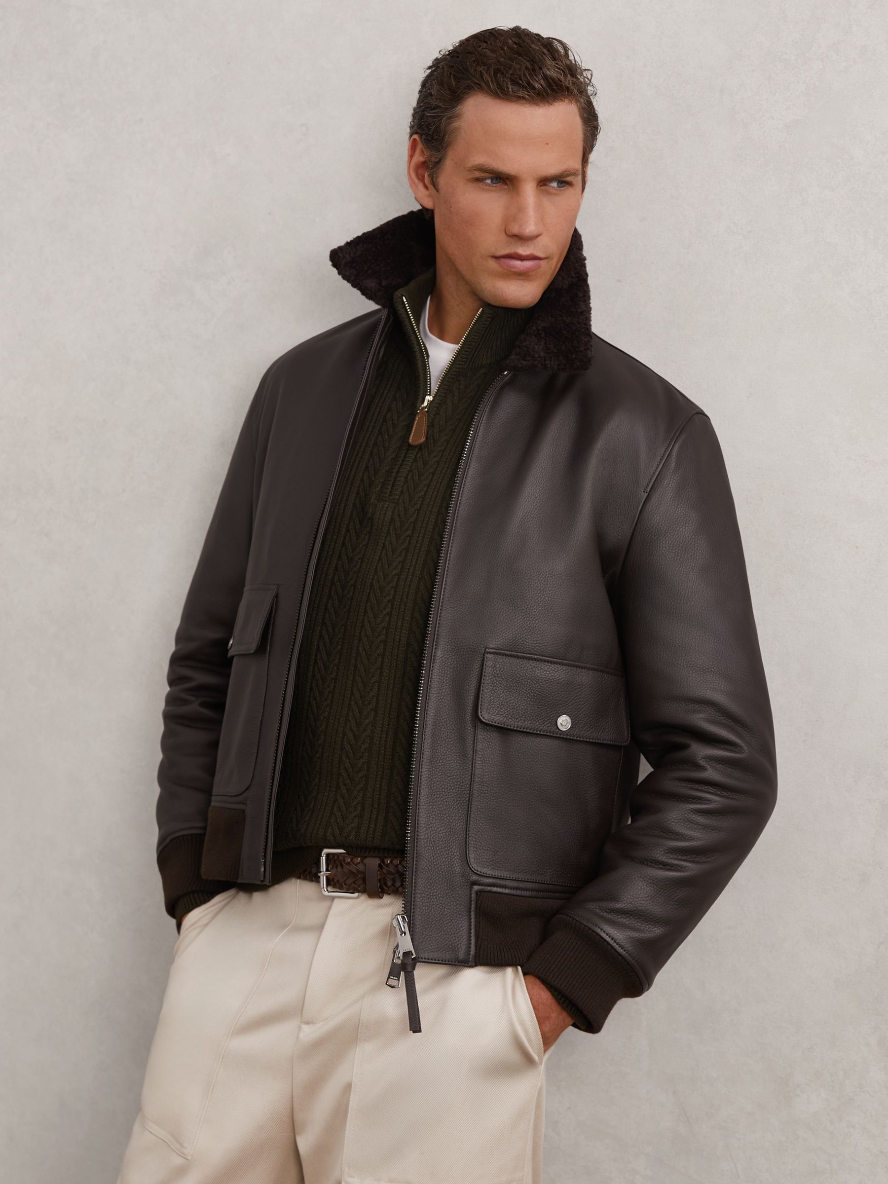 Jumper in Dark Olive Green - Image 5 of 7