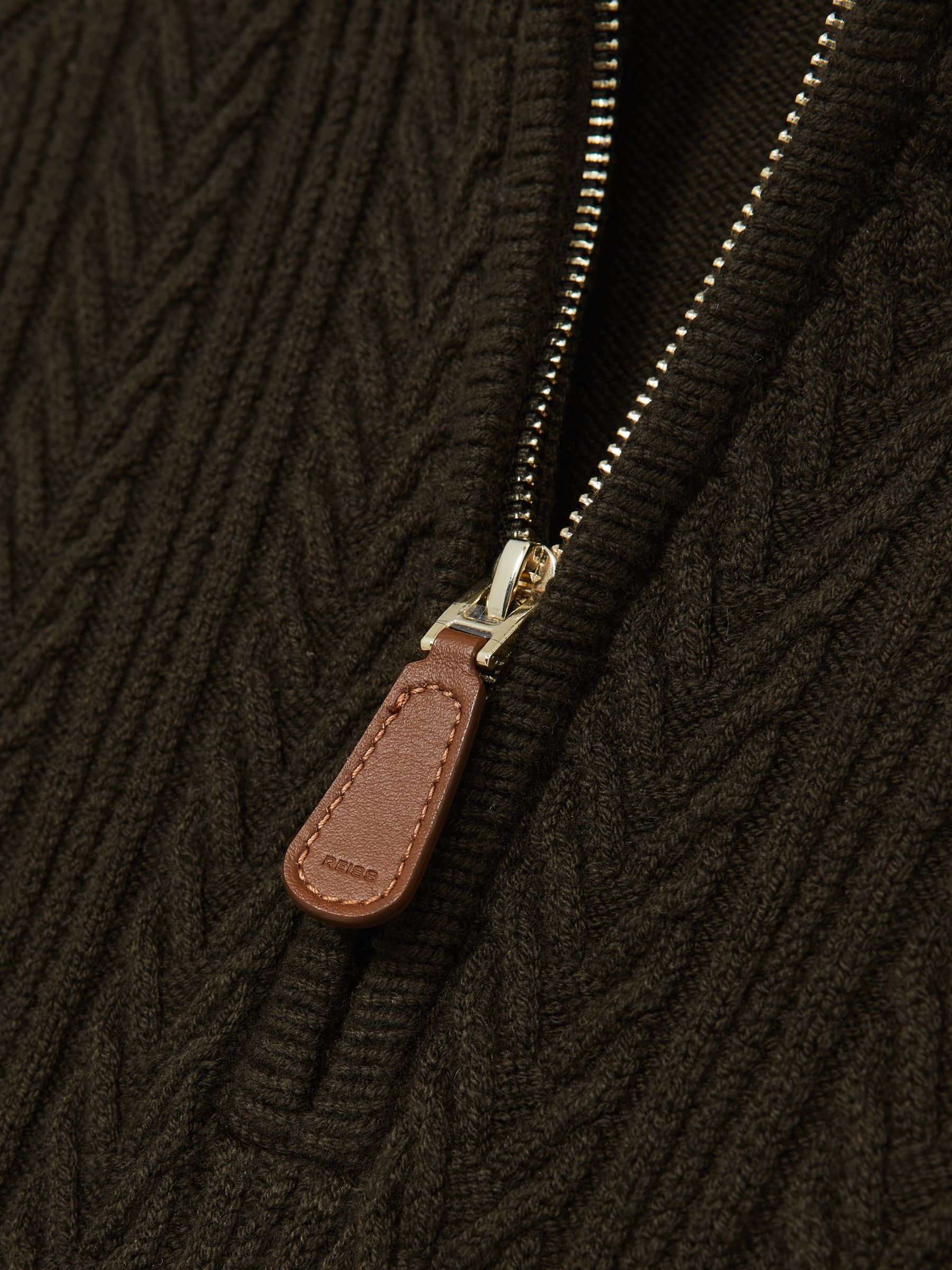 Jumper in Dark Olive Green - Image 7 of 7