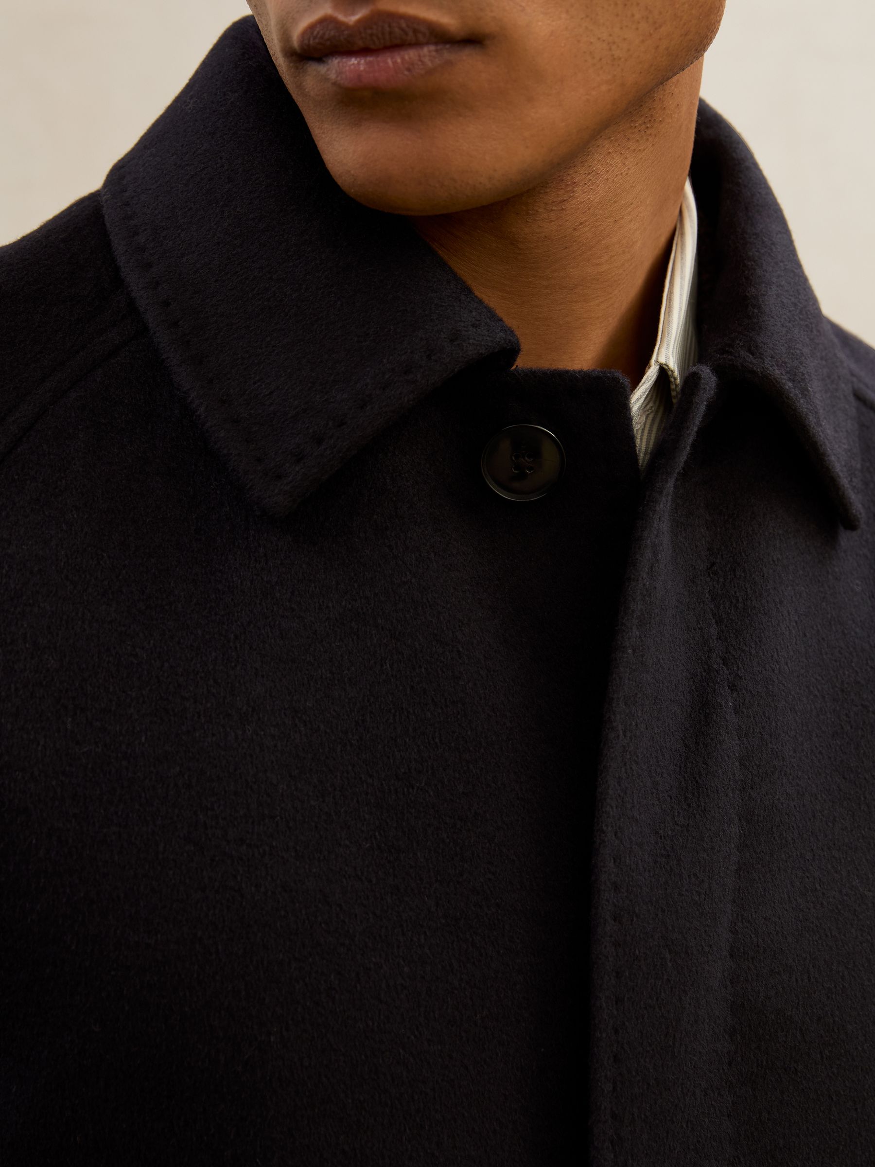Atelier 100% Cashmere Raglan Overcoat in Navy - Image 6 of 7