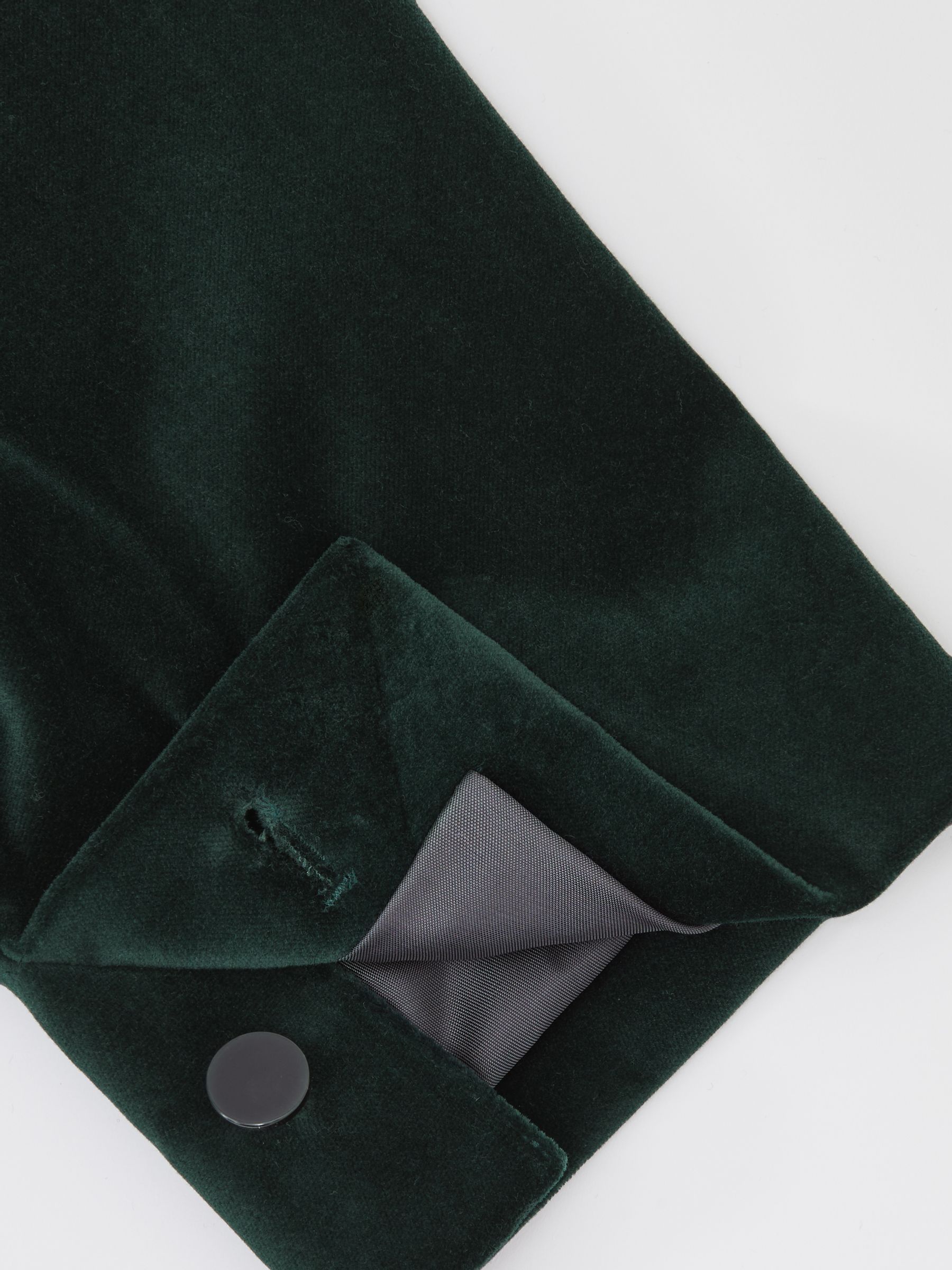 Single-Breasted Velvet Blazer Tailored-Fit in Emerald Green - Image 7 of 8