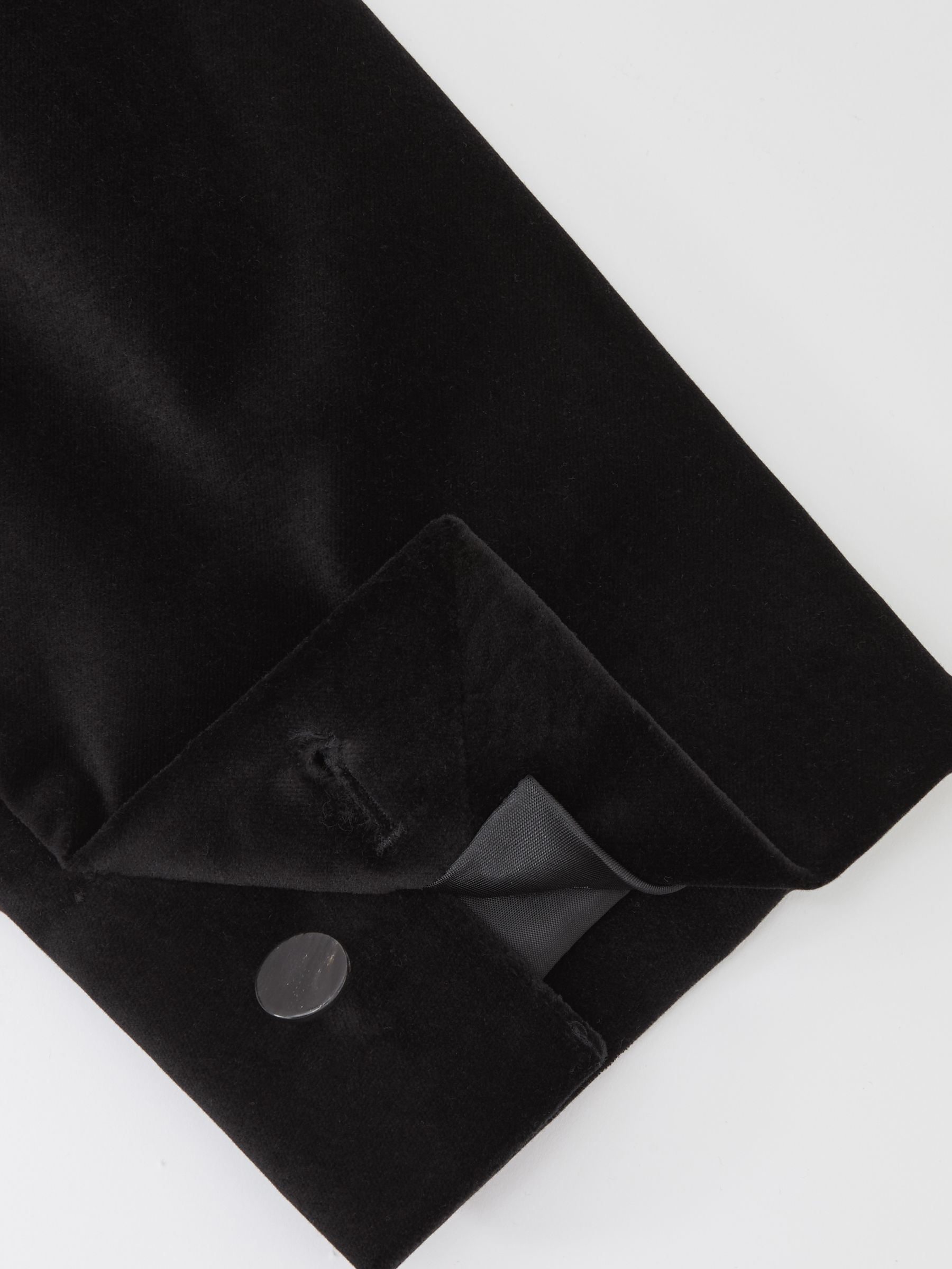 Single-Breasted Velvet Blazer Tailored-Fit in Black - image 3
