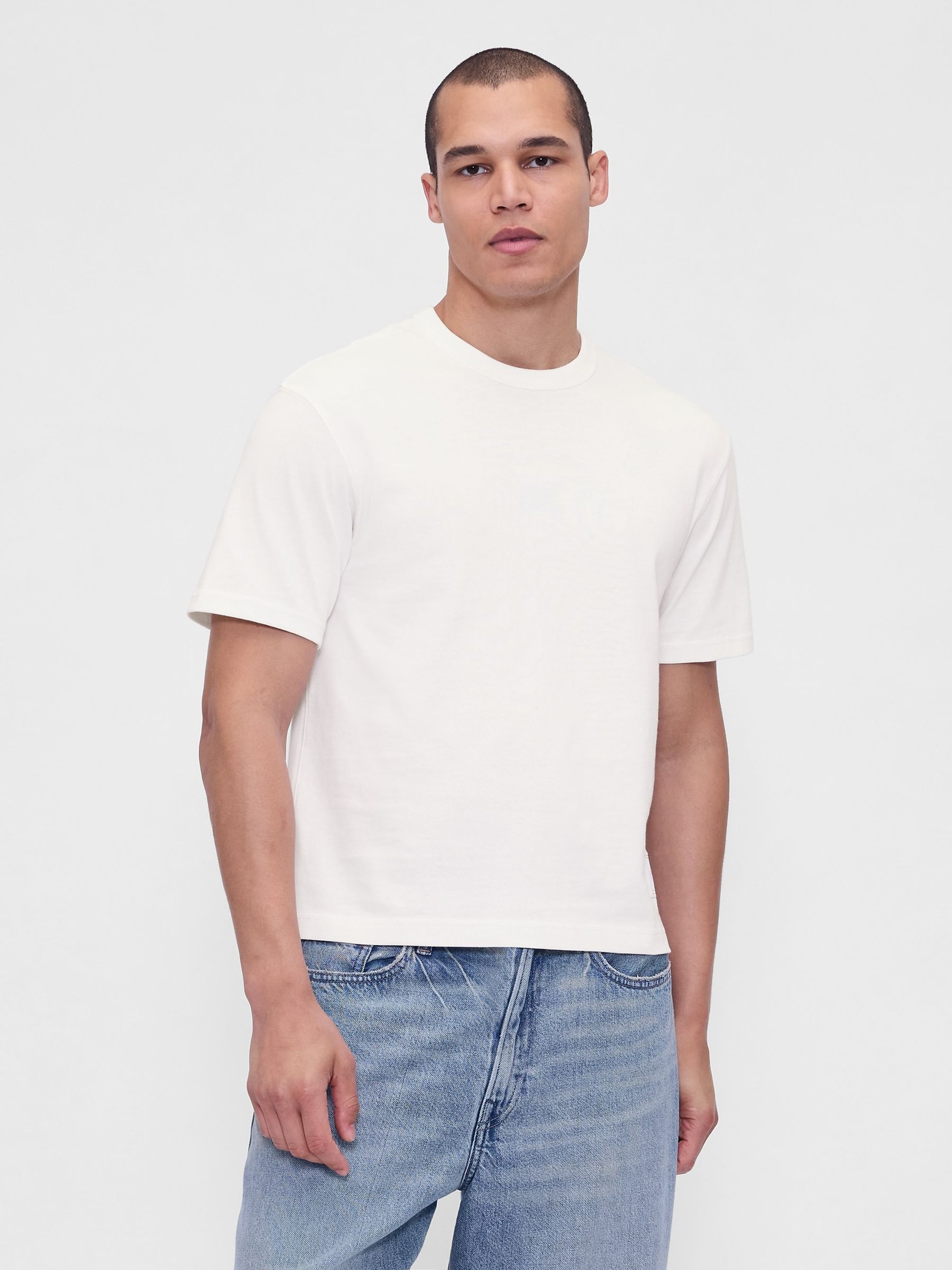 White Heavyweight Crop Graphic T-Shirt - Image 1 of 4