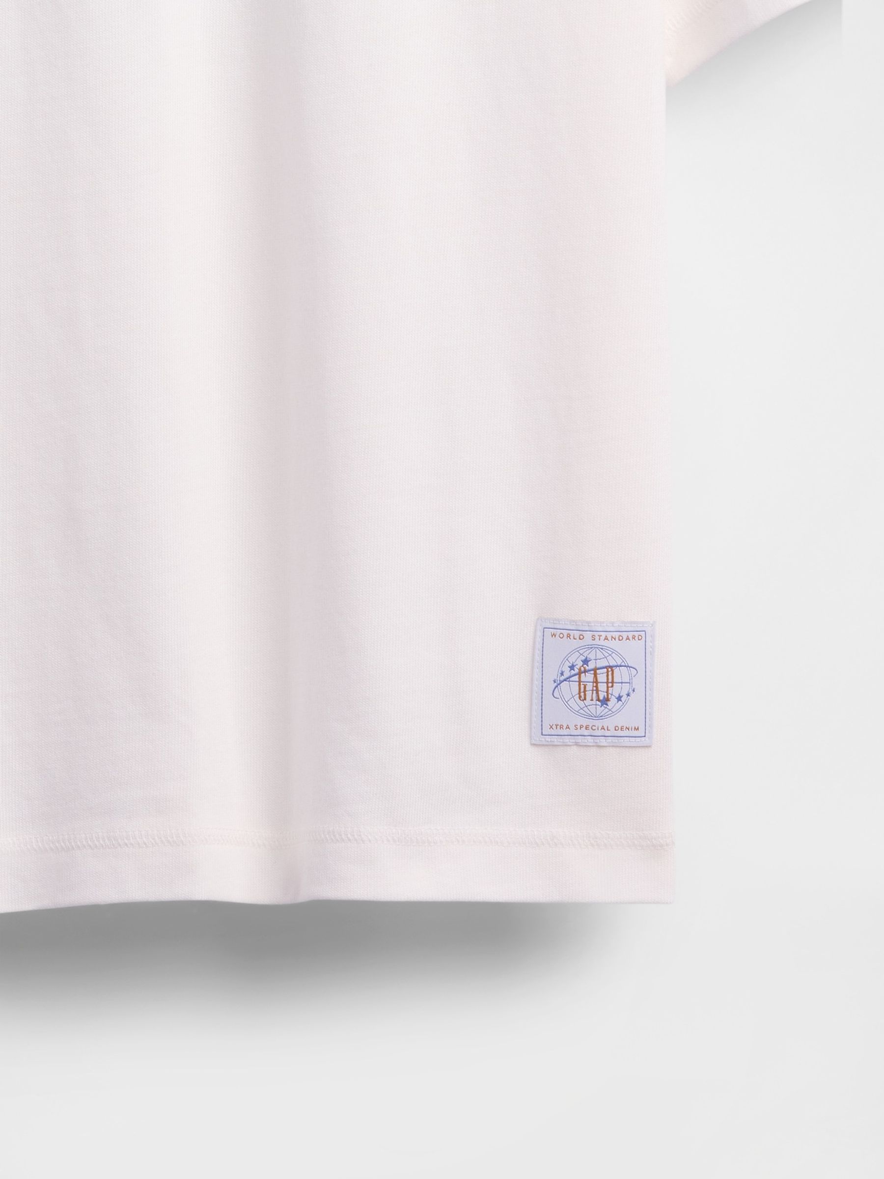 White Heavyweight Crop Graphic T-Shirt - Image 4 of 4