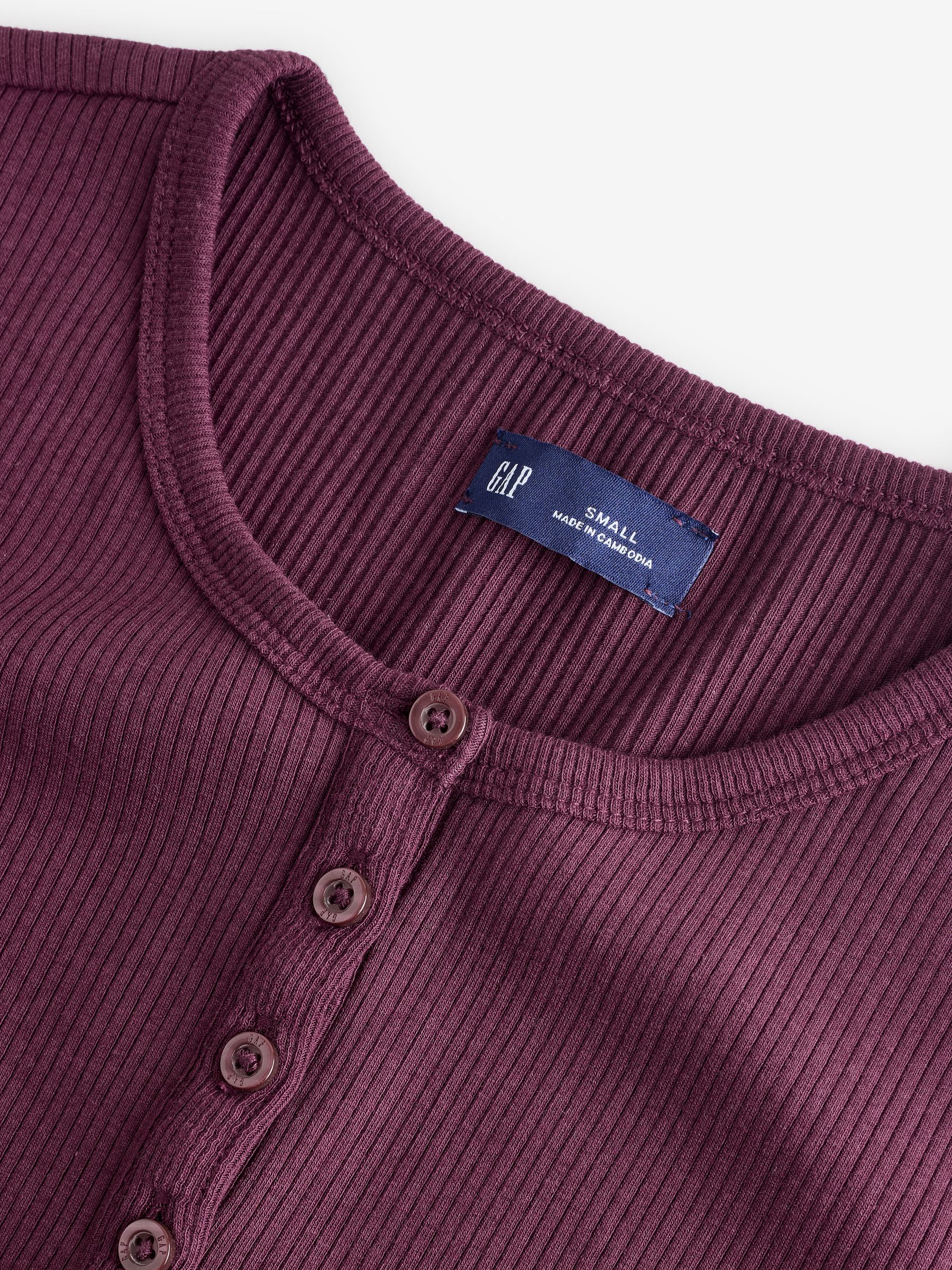 Modern Burgundy Red Long Sleeve Ribbed Henley Top - Image 3 of 3
