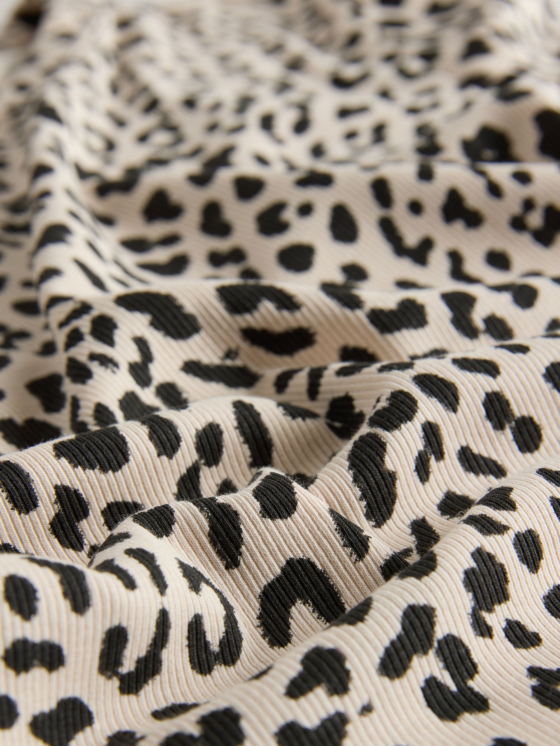 Mauve/Berry/Leopard/Black/Cream - 5 Pack Ribbed Long Sleeve T-Shirts - Image 7 of 8