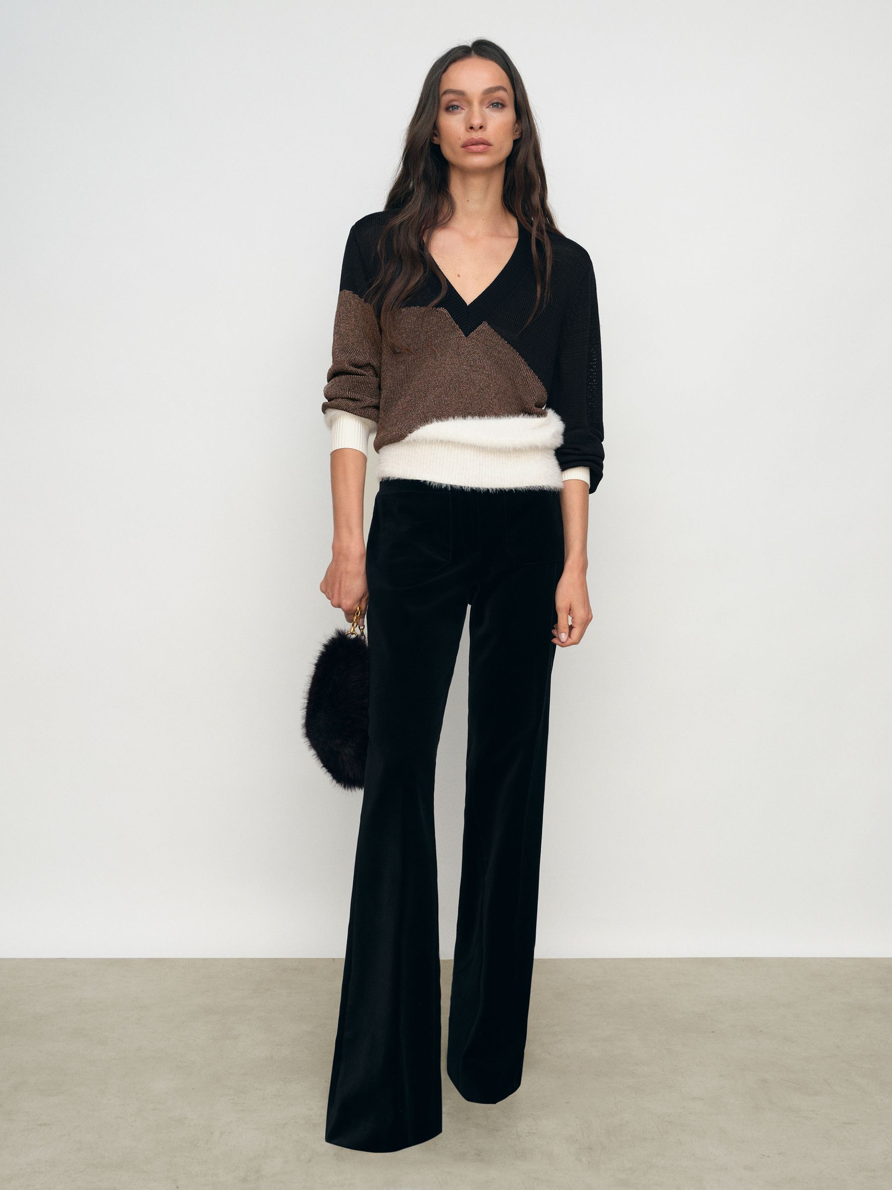 Metallic-Knit Panelled V-Neck Jumper in Black/White/Metallic - Image 3 of 7