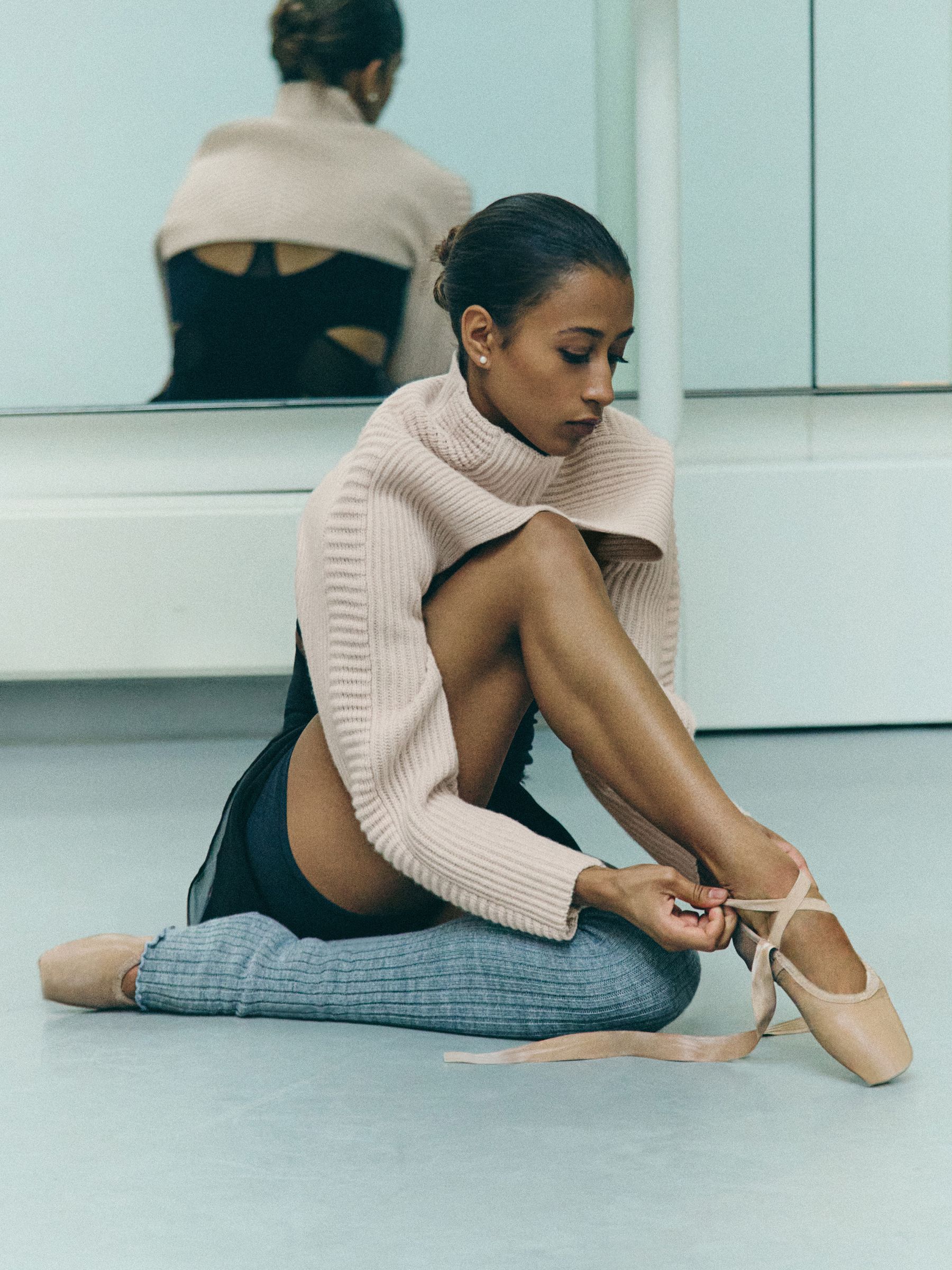 Reiss | Royal Ballet Cropped Jumper in Blush Pink - Image 1 of 7