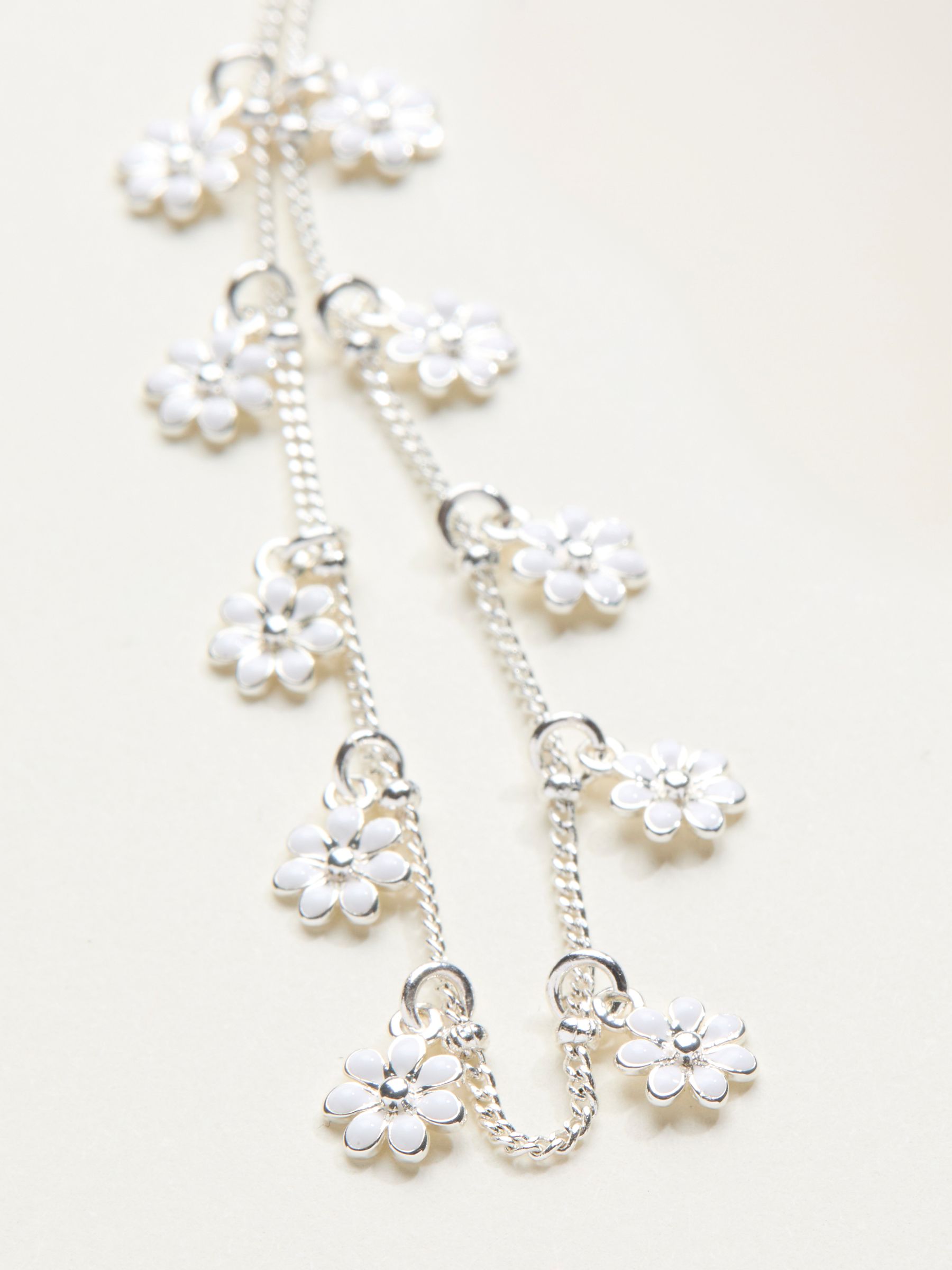 Silver Tone Daisy Necklace - Image 2 of 2