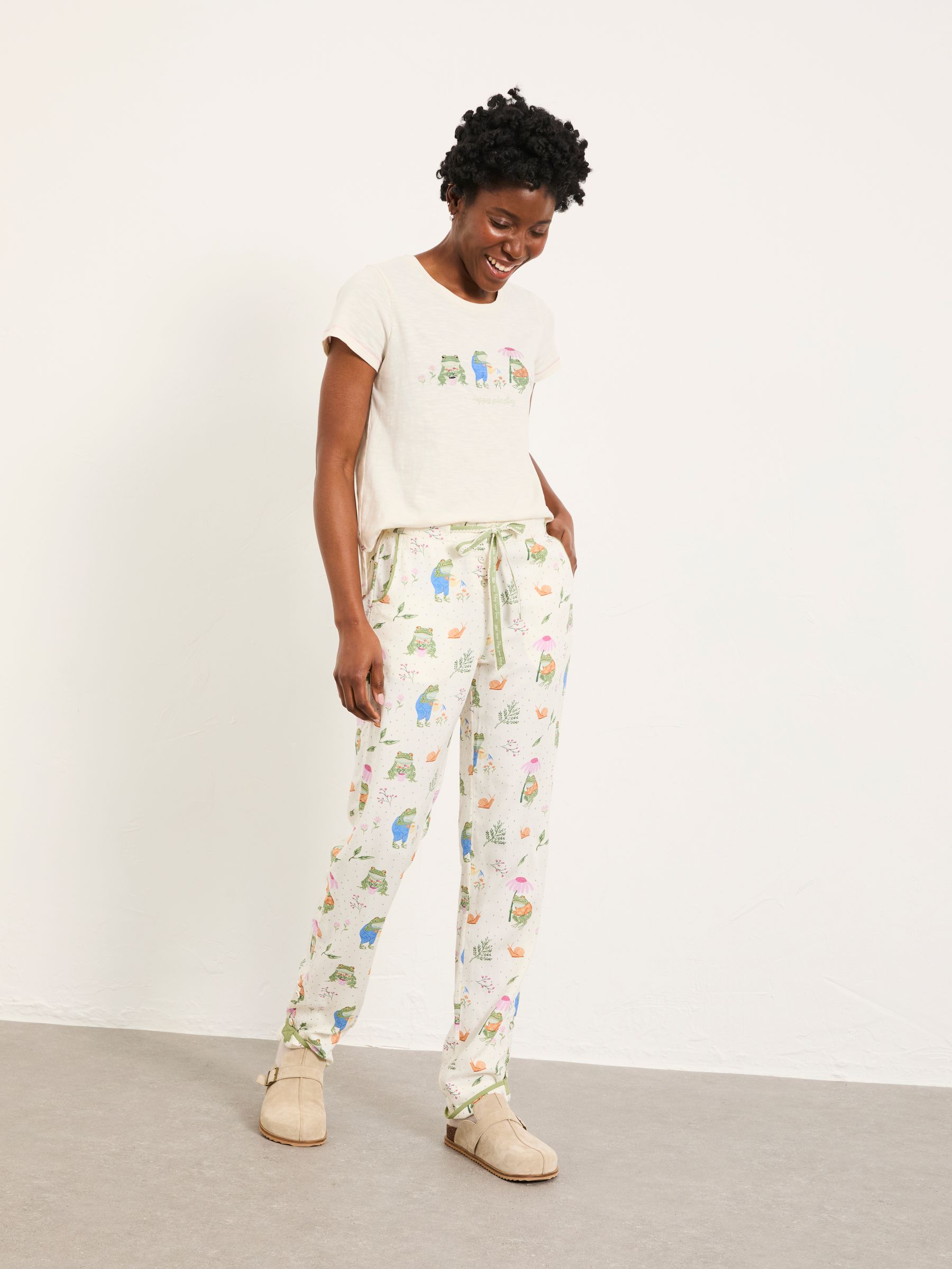 Eva Ivory Frog Print Pyjama Bottom - Image 3 of 6