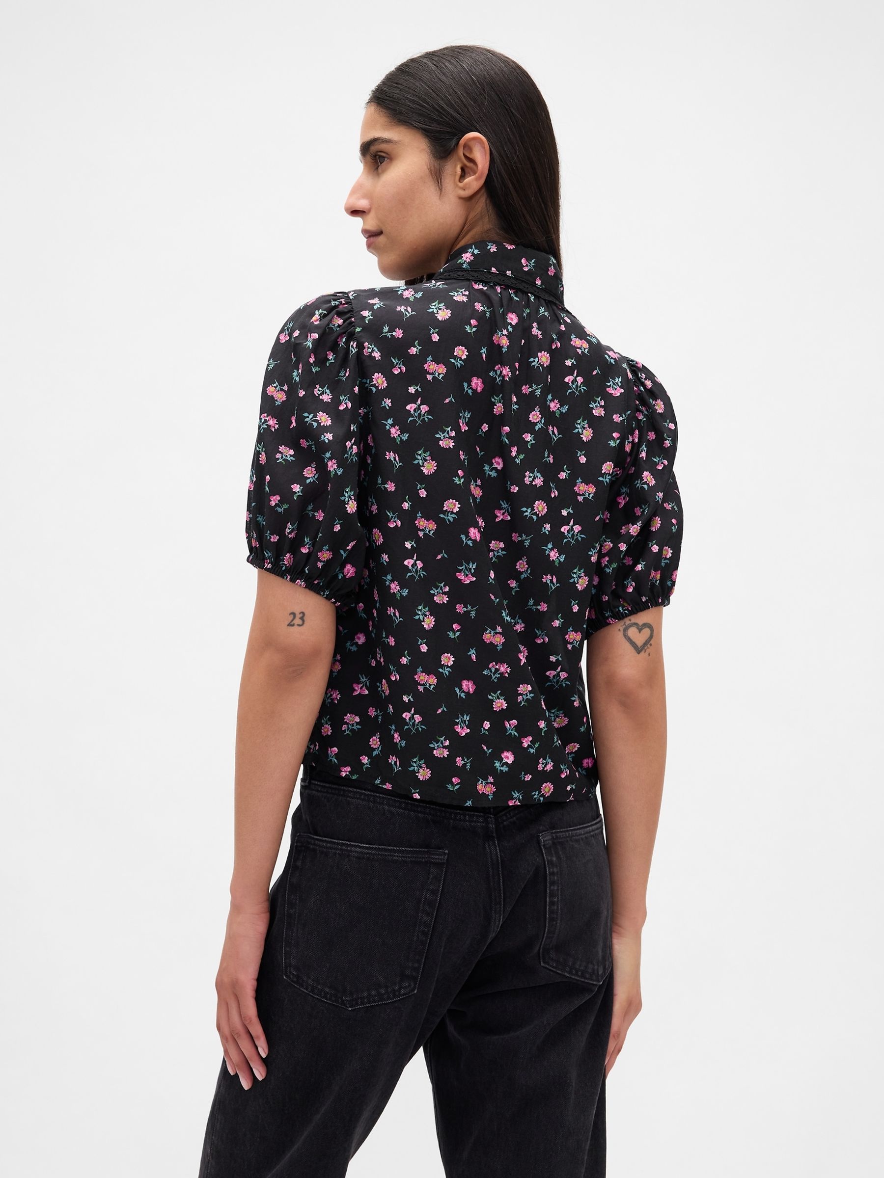 Black/Pink Floral Puff Sleeve Collared Top - Image 2 of 4