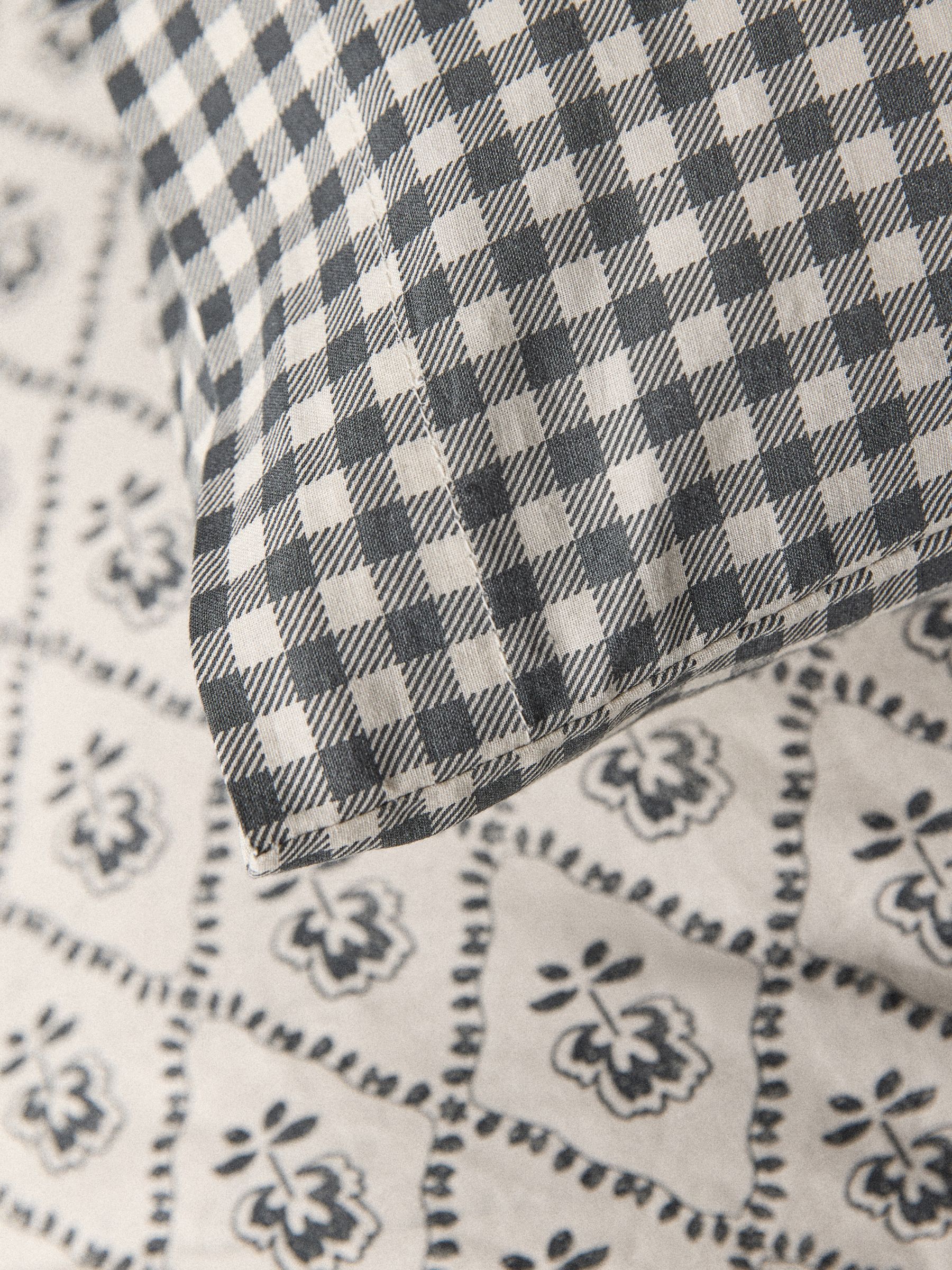 2 Pack Black Gingham/Blockprint Printed Duvet Cover and Pillowcase Set with Fitted Sheets - Image 6 of 6