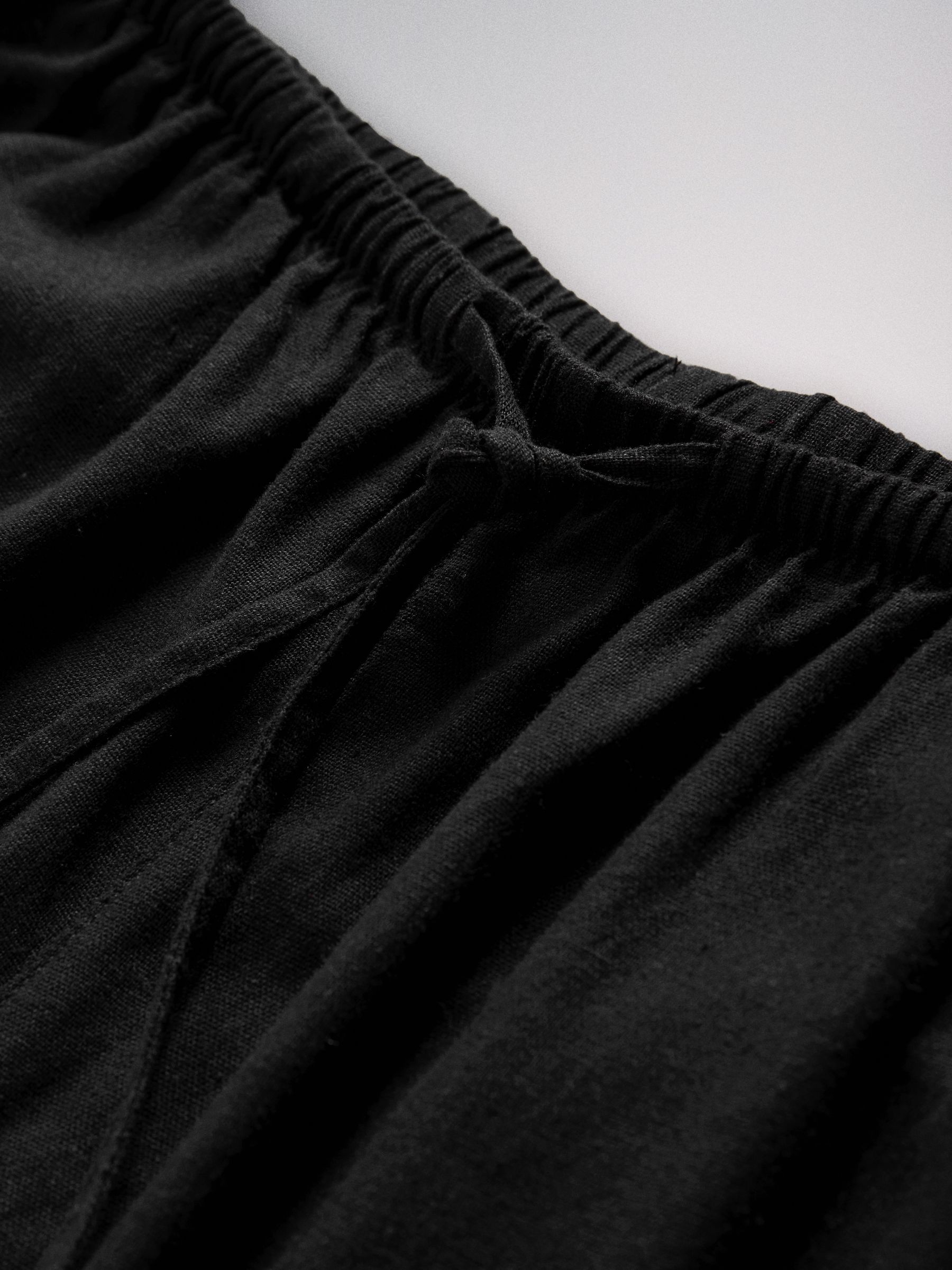 2 Pack Knee Length Shorts With Linen Black/Neutral - Image 6 of 6