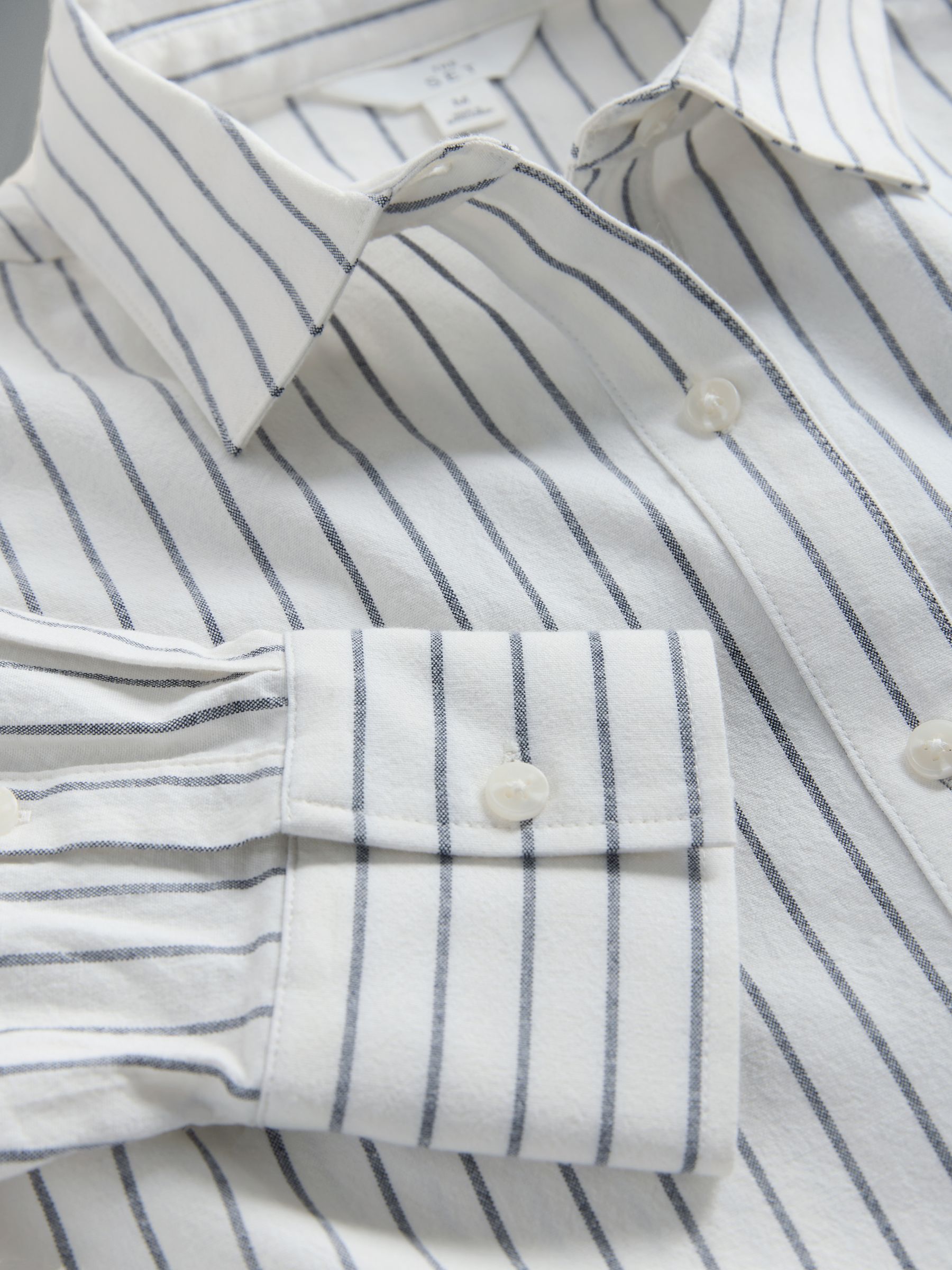 2 Pack Cotton Oxford Shirts Navy Blue/White Stripe - Image 7 of 7 2 Pack Cotton Oxford Shirts Navy Blue/White Stripe - Image 7 of 7