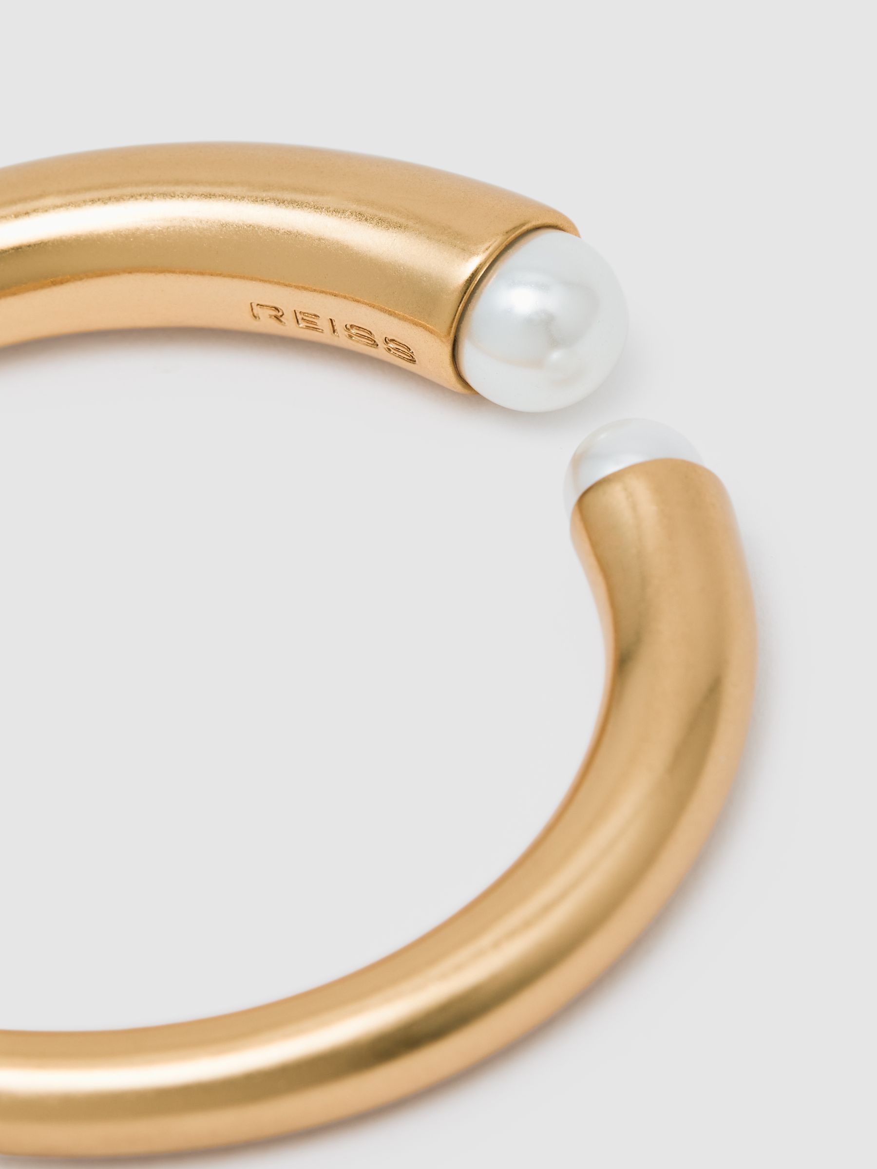 Tone Curve Faux-Pearl Cuff Bracelet in Gold - Image 3 of 4