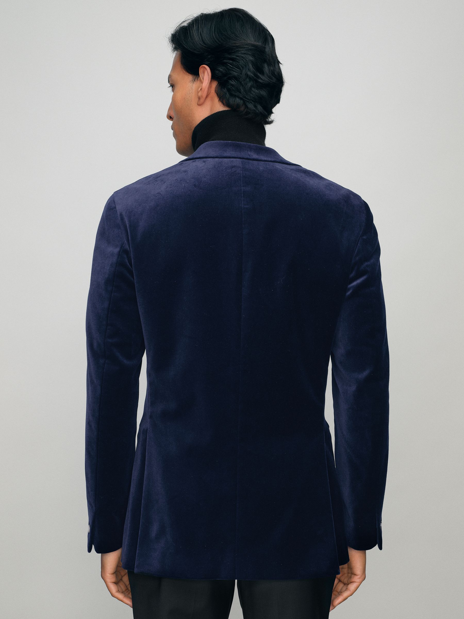 Single-Breasted Velvet Blazer Tailored-Fit in Bright Blue - image 4