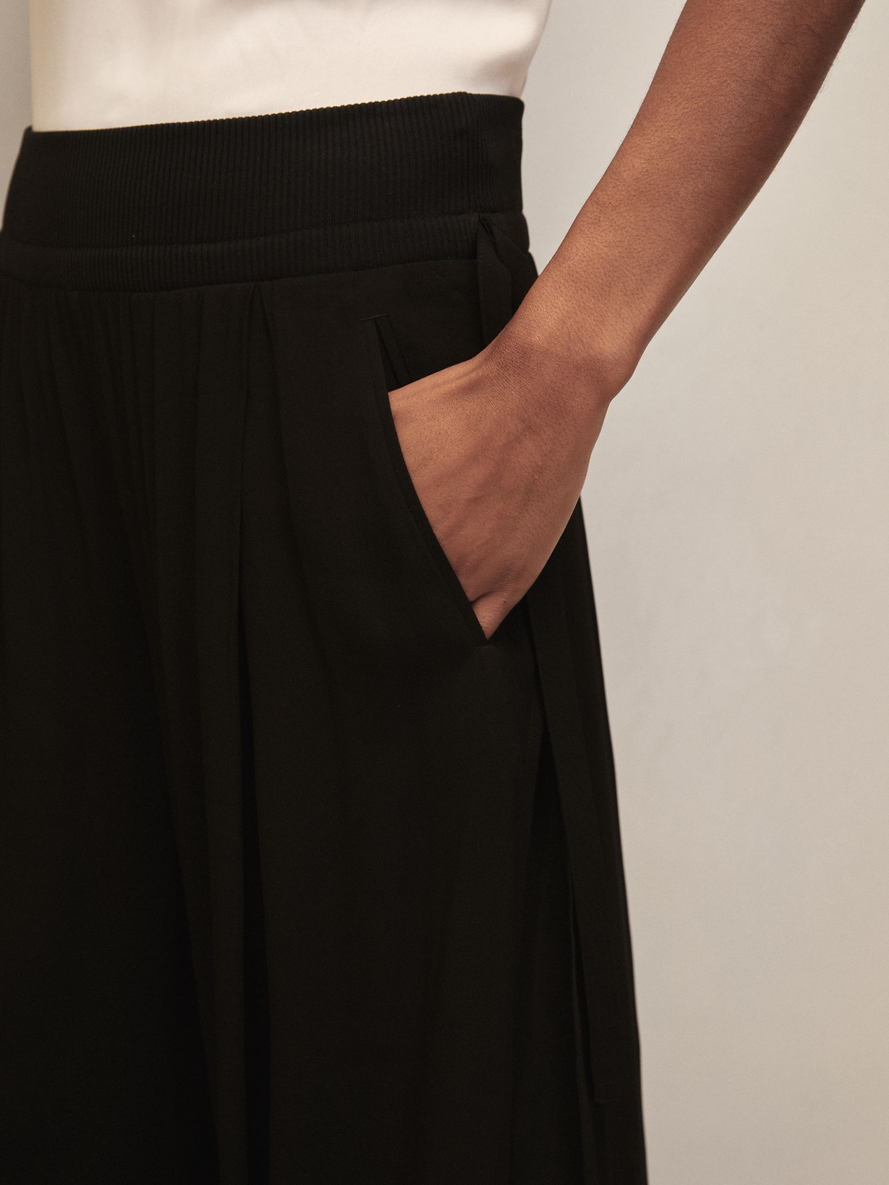 Reiss | Royal Ballet Chiffon Trousers in Black - image 5