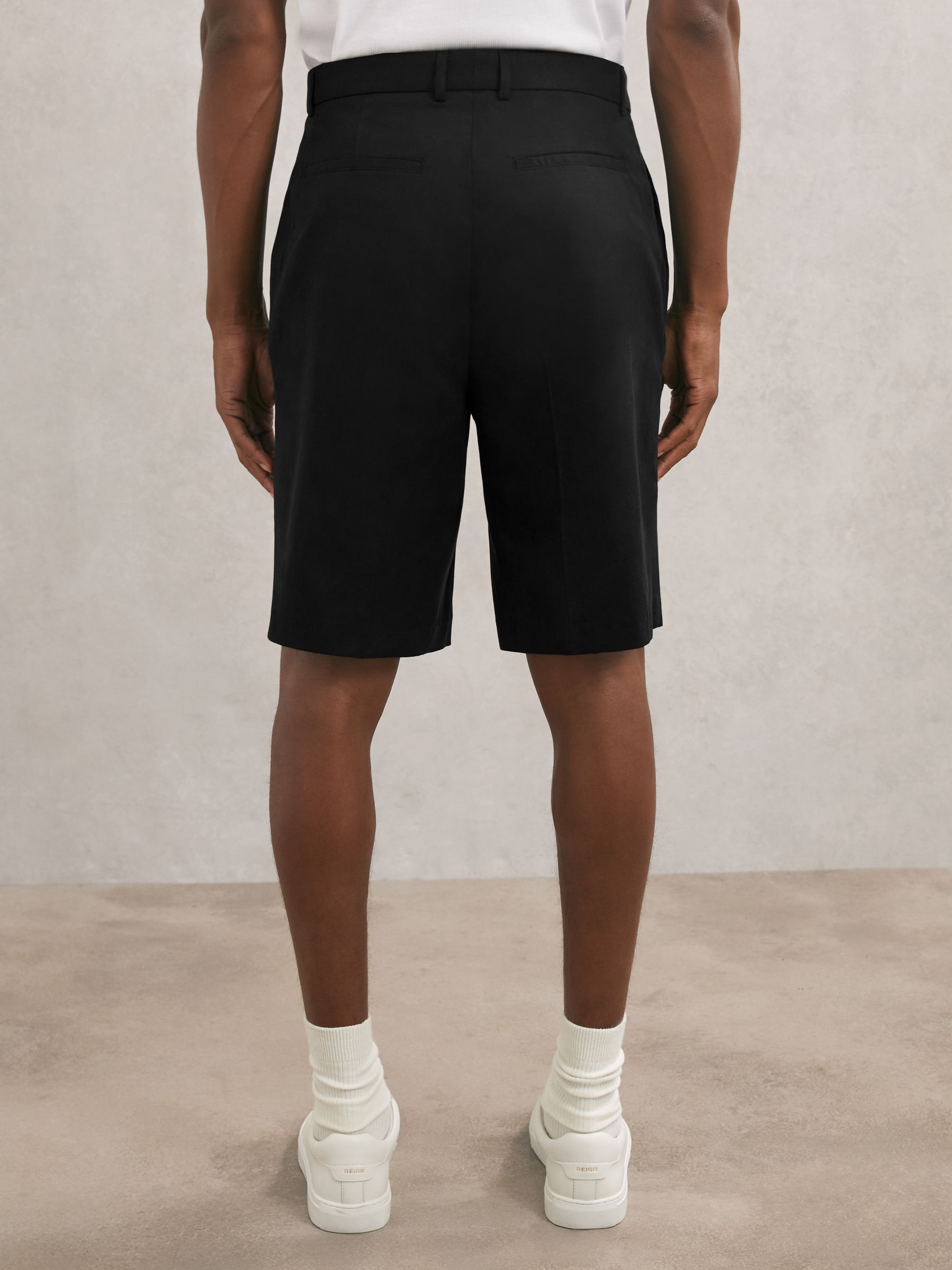 Les Deux Twill Pleated Suiting Shorts in Black - image 4