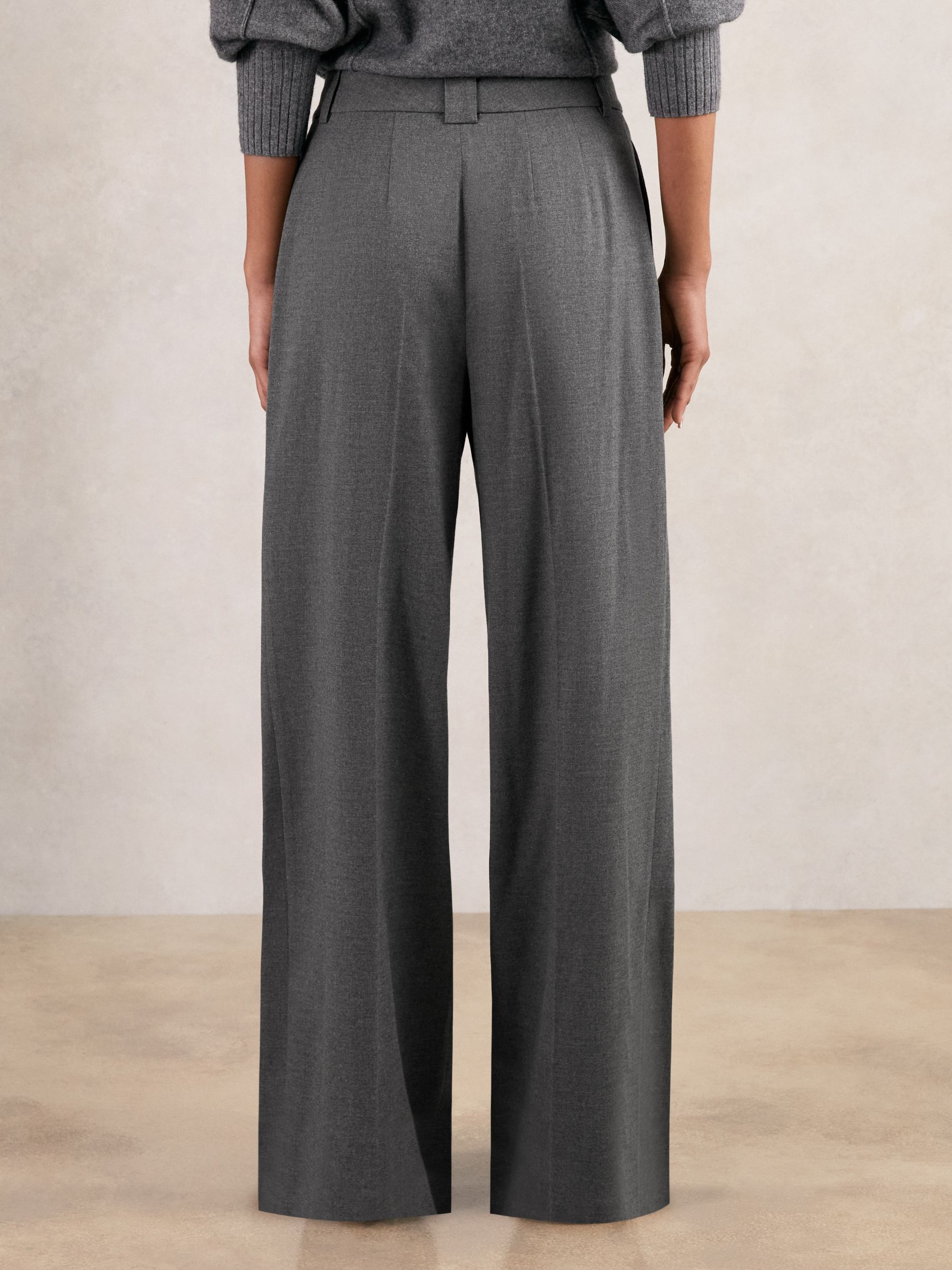 Wide-Leg Pleated Trousers in Grey - Image 6 of 7