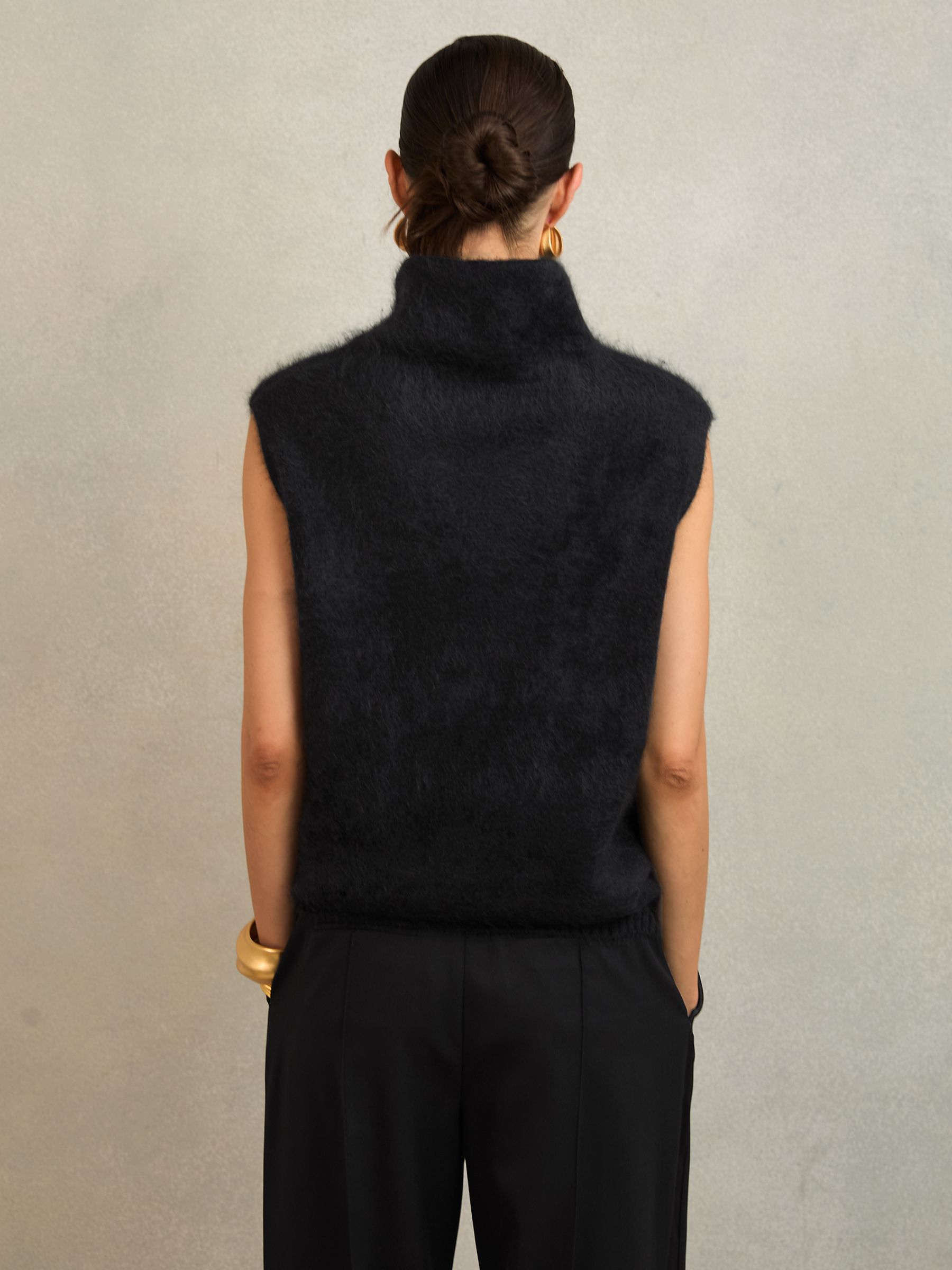 Atelier 100% Brushed-Cashmere Tank Top in Black - image 5
