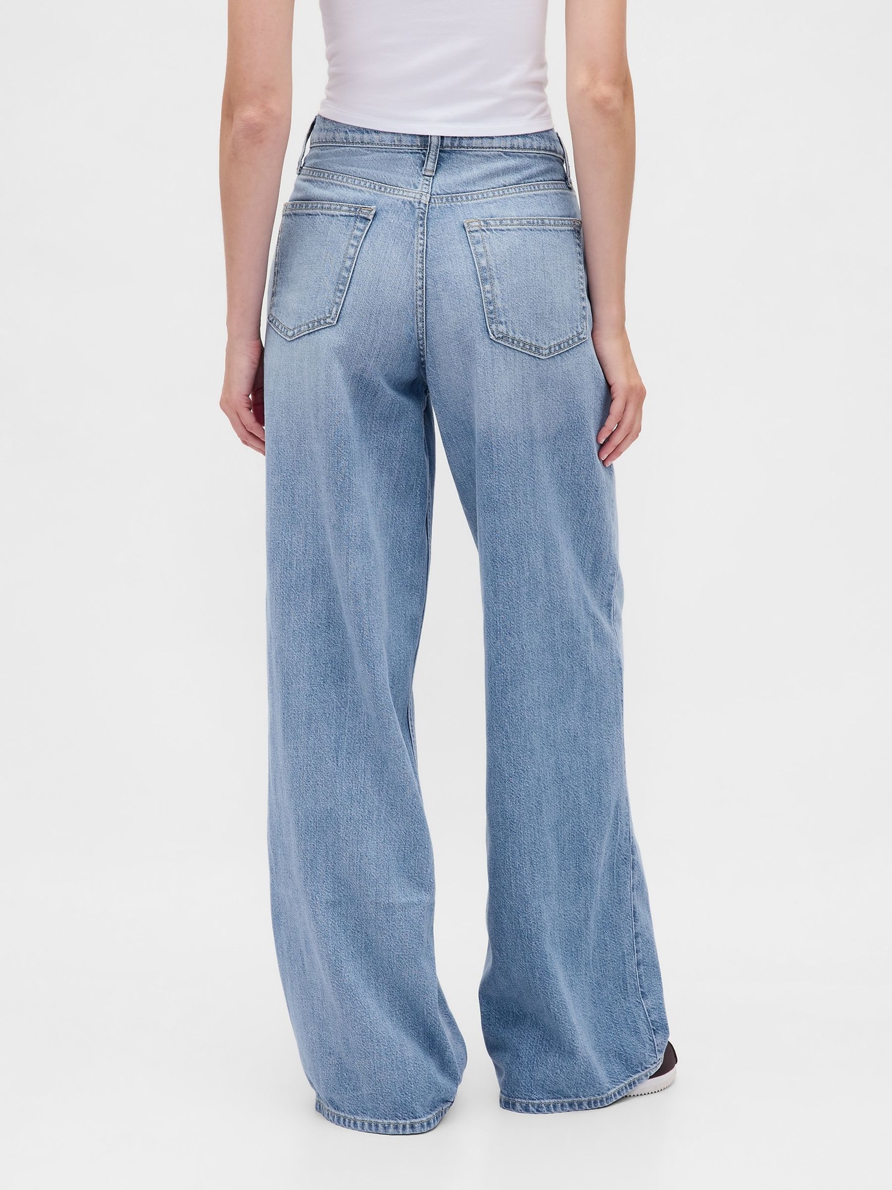 Light Wash Blue Mid Waisted UltraSoft Baggy Jeans - Image 2 of 9
