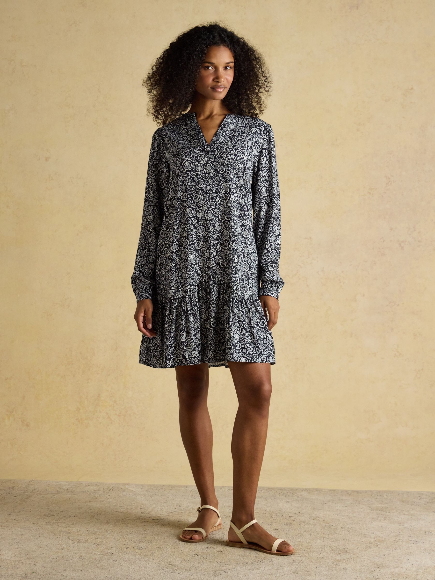 Scarlet Black Floral Woven Dropped Waist Dress - Image 3 of 7