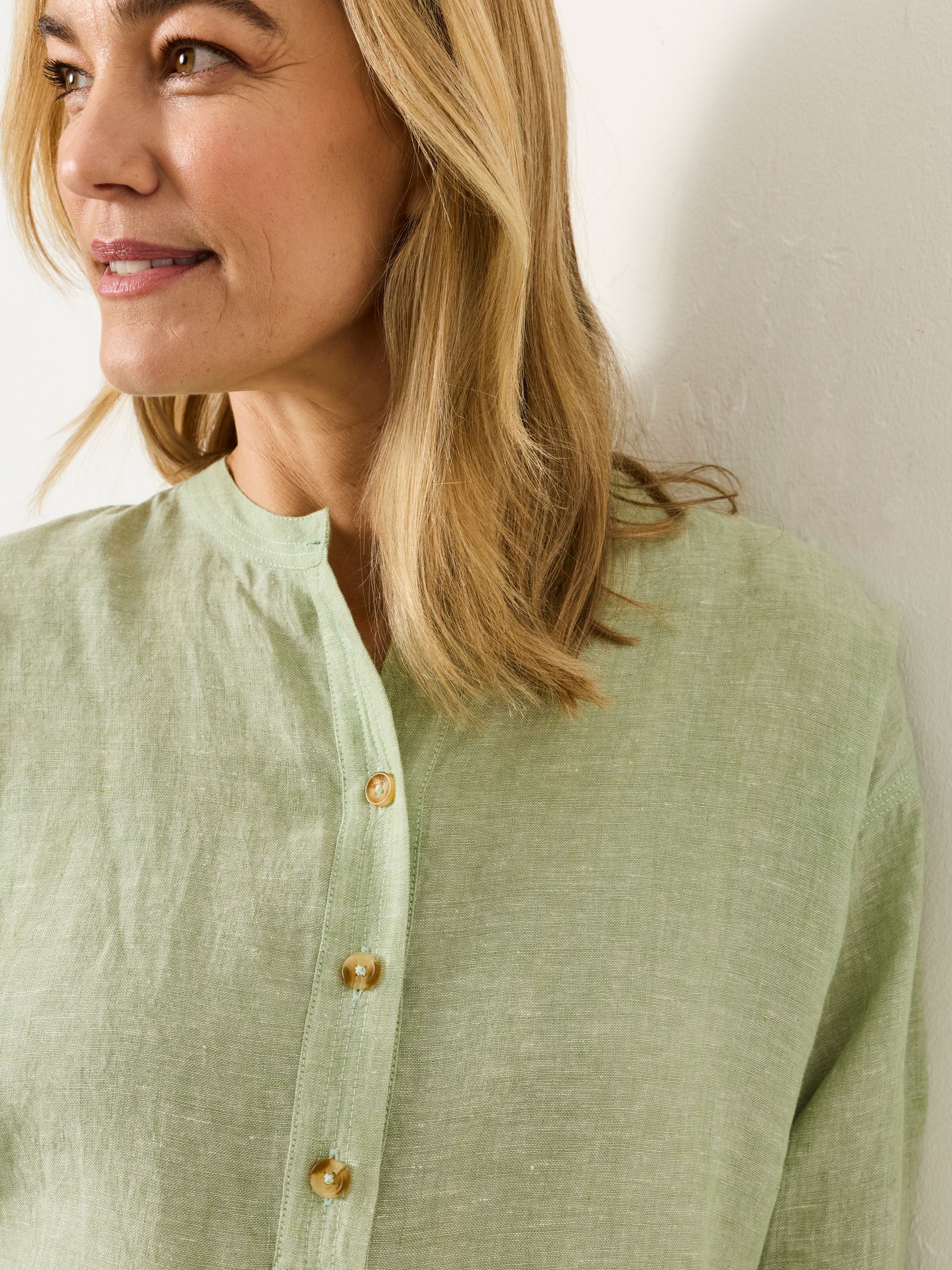 Julia Green Petite Linen Popover - Image 7 of 8