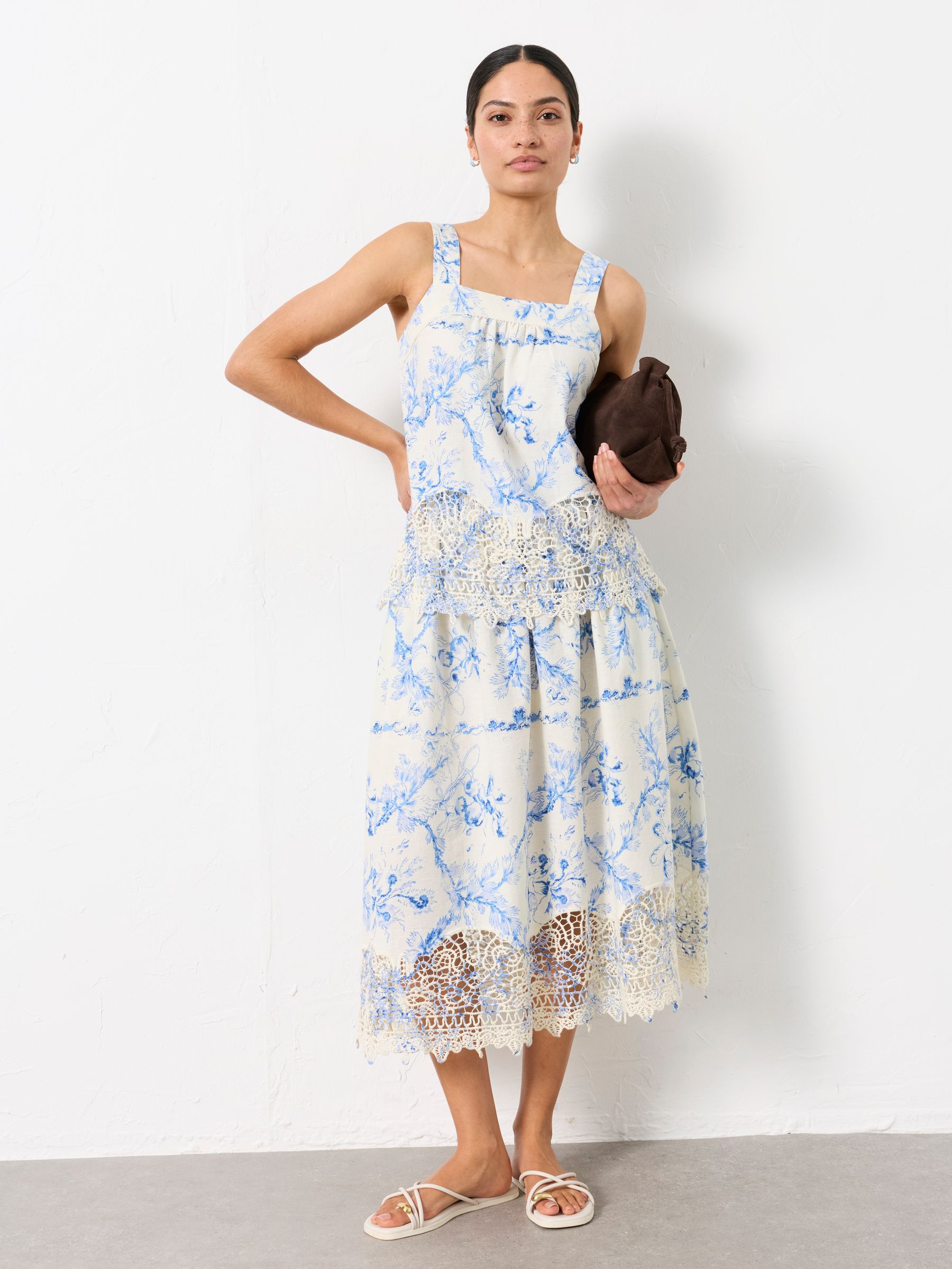 Fifi Ivory Vintage Bloom Petite Cami Blouse - Image 5 of 7