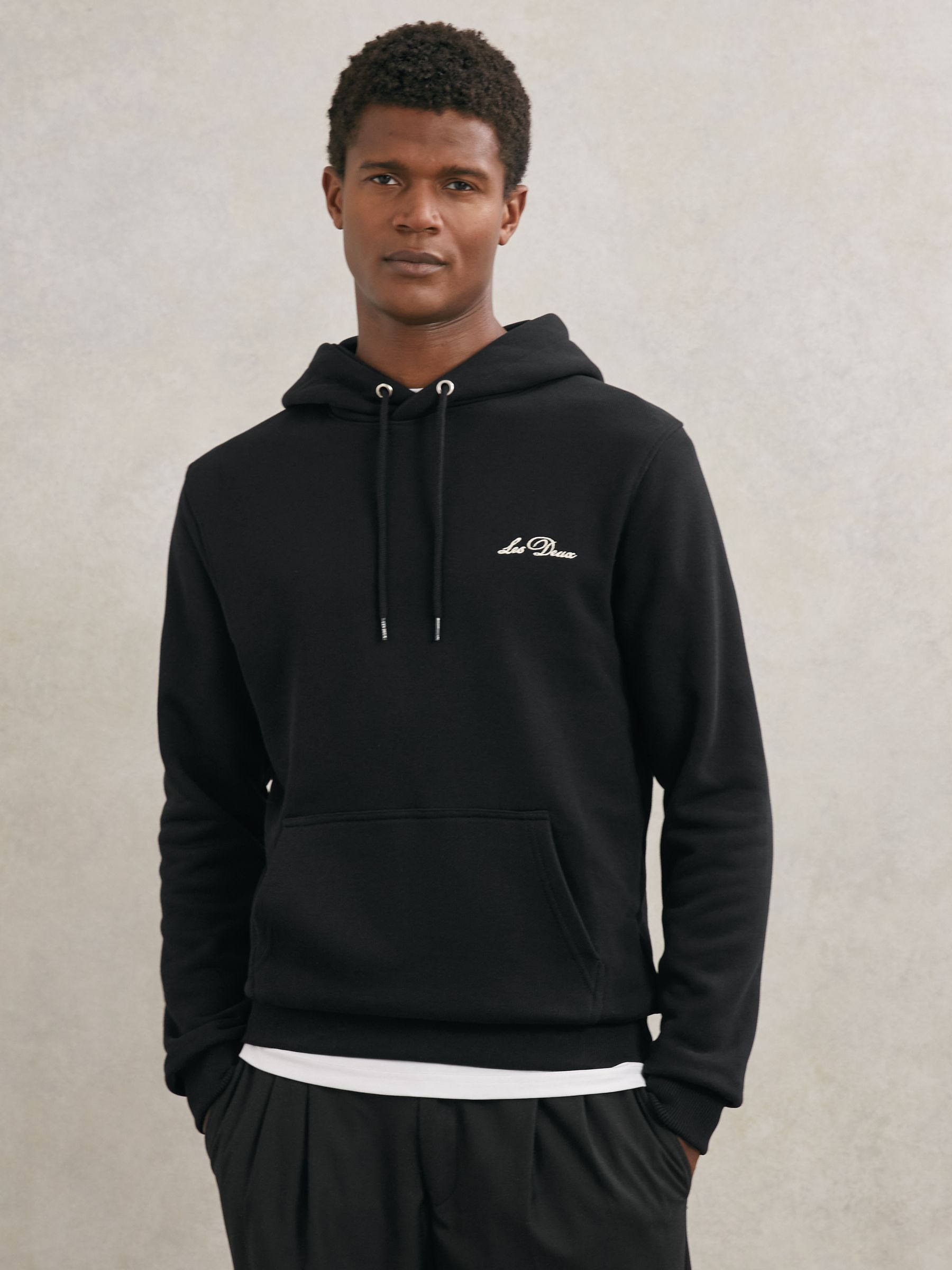 Les Deux Cotton Artwork-Print Hoodie in Black - Image 4 of 5