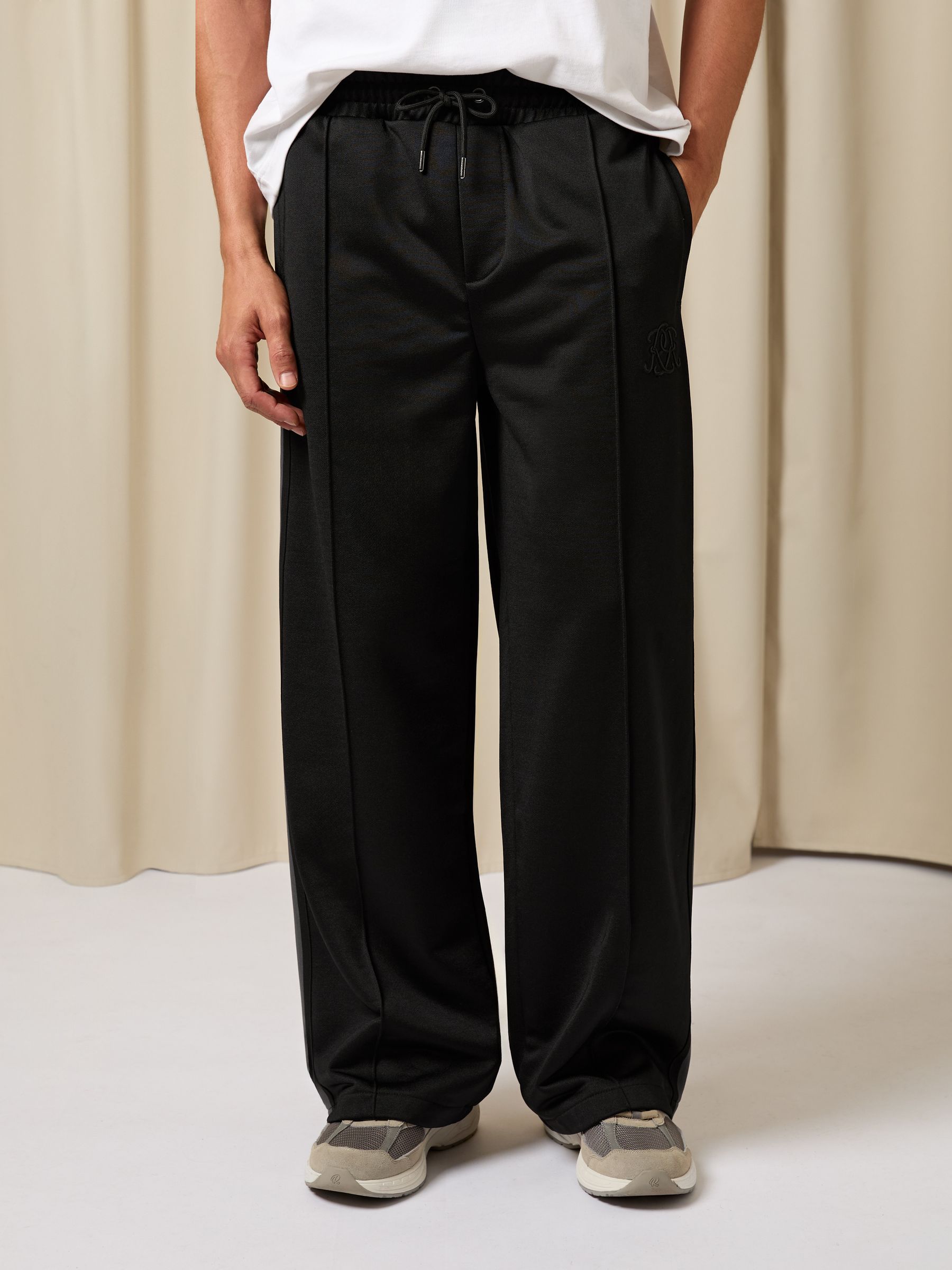 Joggers in Black - Image 1 of 6