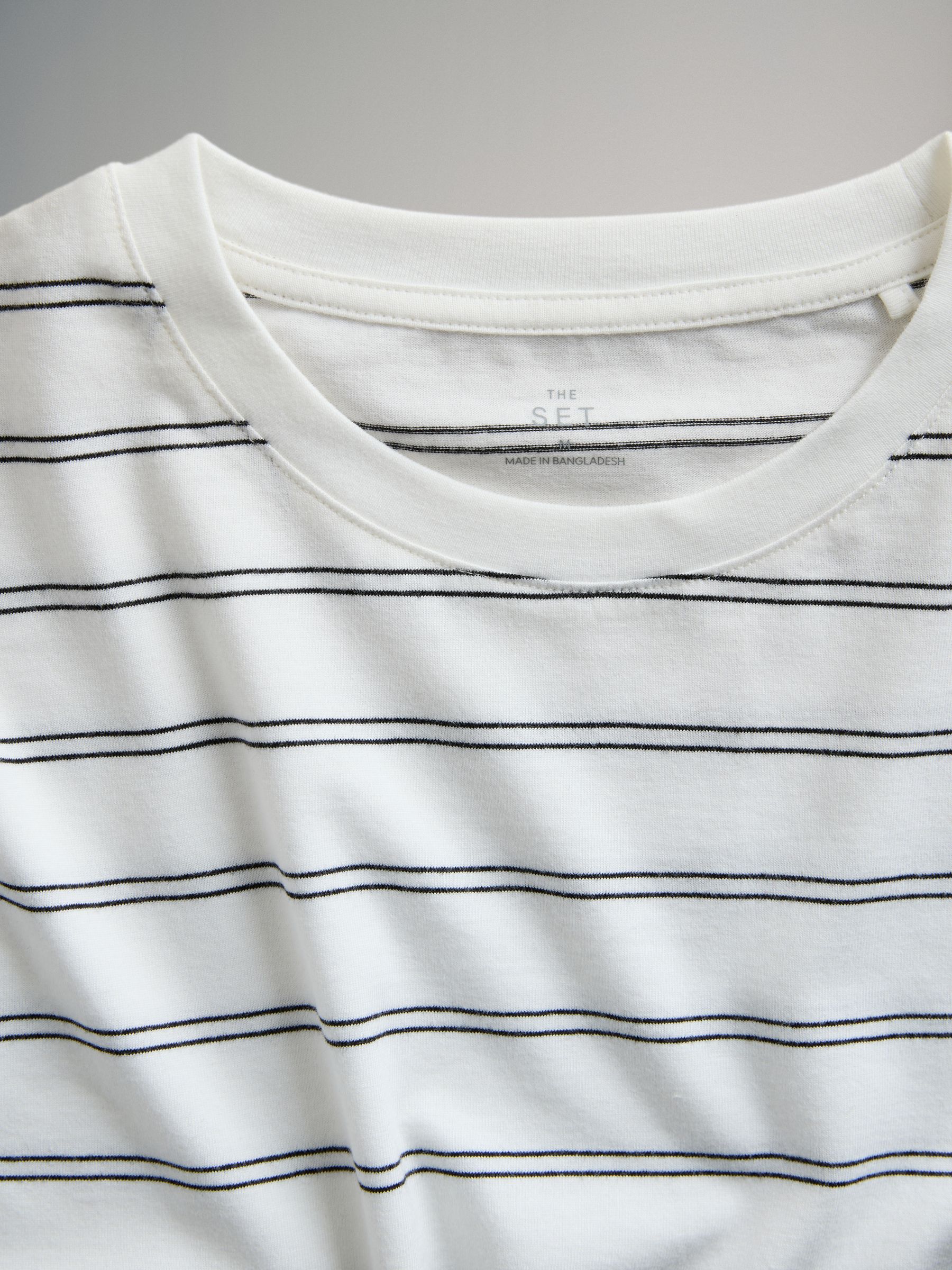 4 Pack Short Sleeved Relaxed T-Shirts Black/Stripe/Grey/White - Image 6 of 6