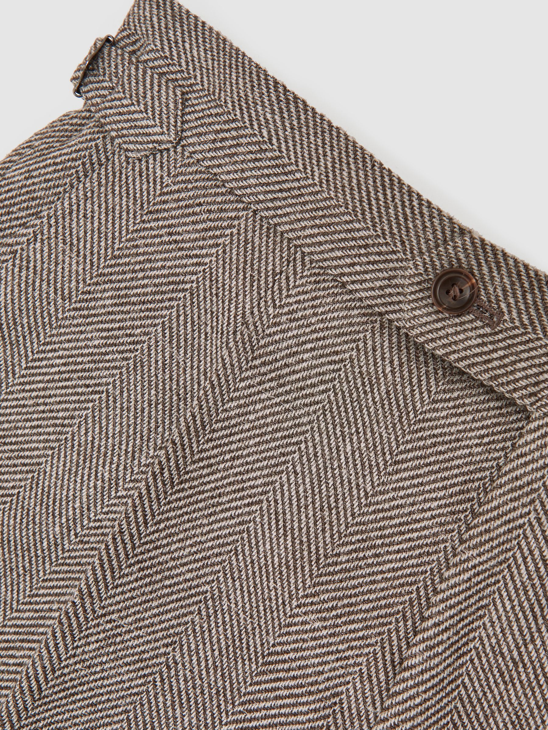 Wool-Blend Herringbone Trousers Tailored-Fit in Brown - Billede 7 af 7