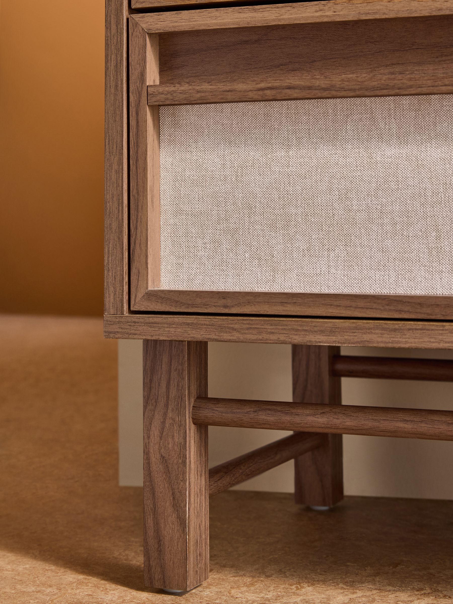 Almelo 4 Drawer Chest in Dark Wood Effect - Image 3 of 5
