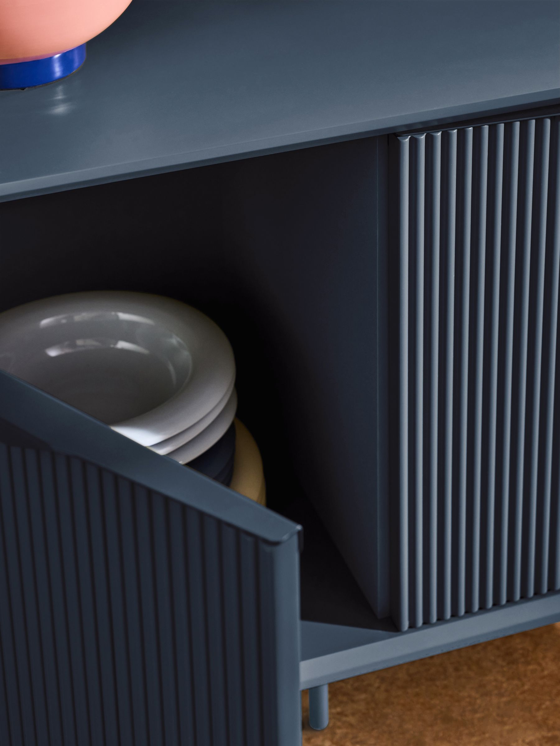 Elian Shelving Unit in Navy Blue - Image 2 of 6