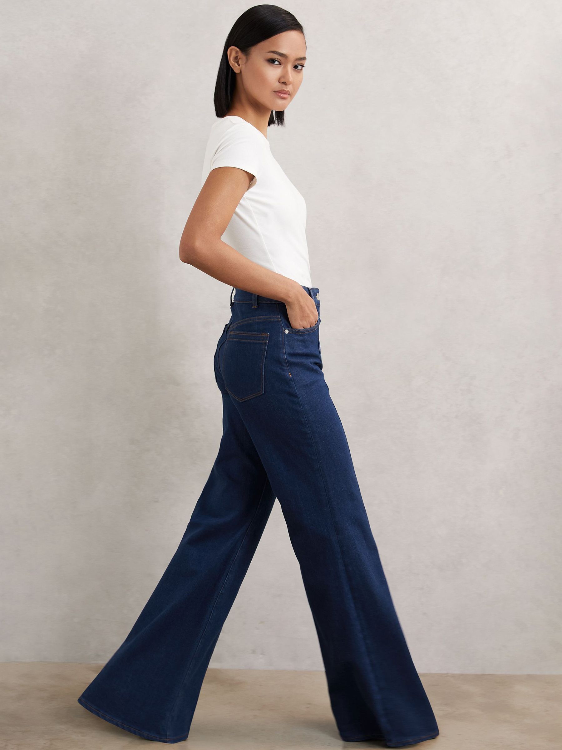 Flared Seam-Detail Jeans in Blue - Image 6 of 8