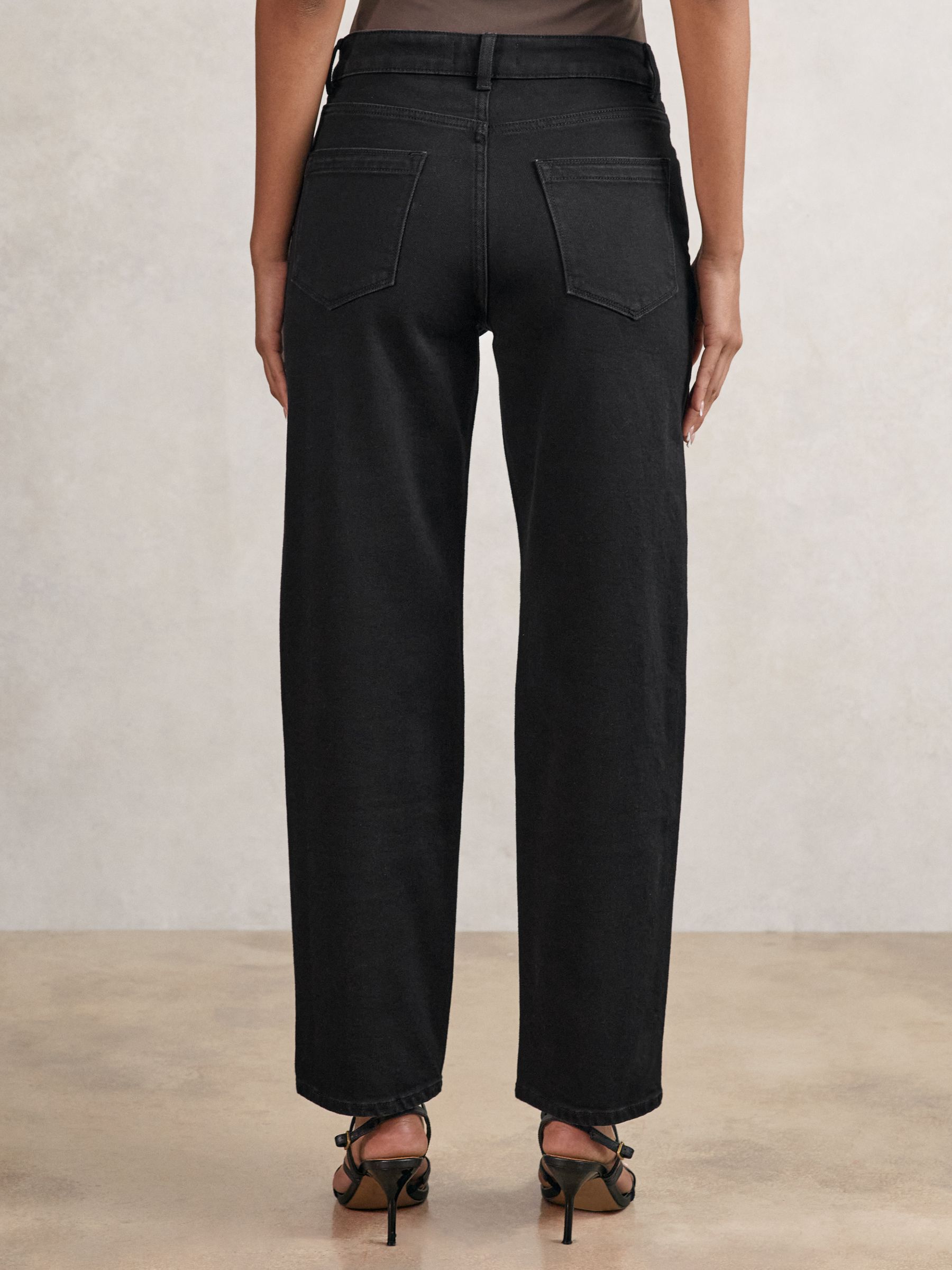 Mid-Rise Straight-Leg Jeans in Black - image 5