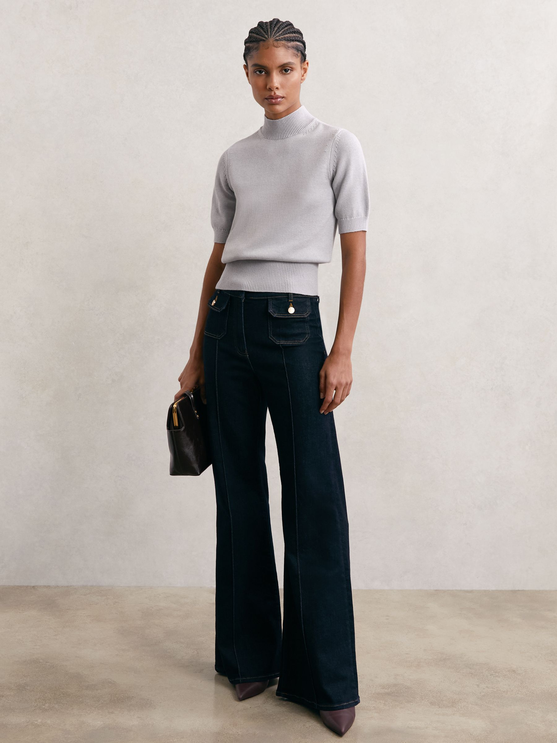 Cotton and Wool Funnel-Neck Knit Top in Grey - Image 1 de 6 Cotton and Wool Funnel-Neck Knit Top in Grey - Image 1 de 6