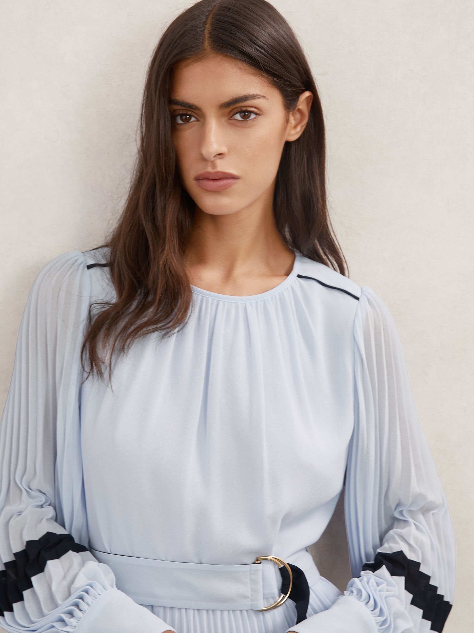 Petite Colour-Block Pleated Midi Dress in Blue/Navy - Image 4 of 7