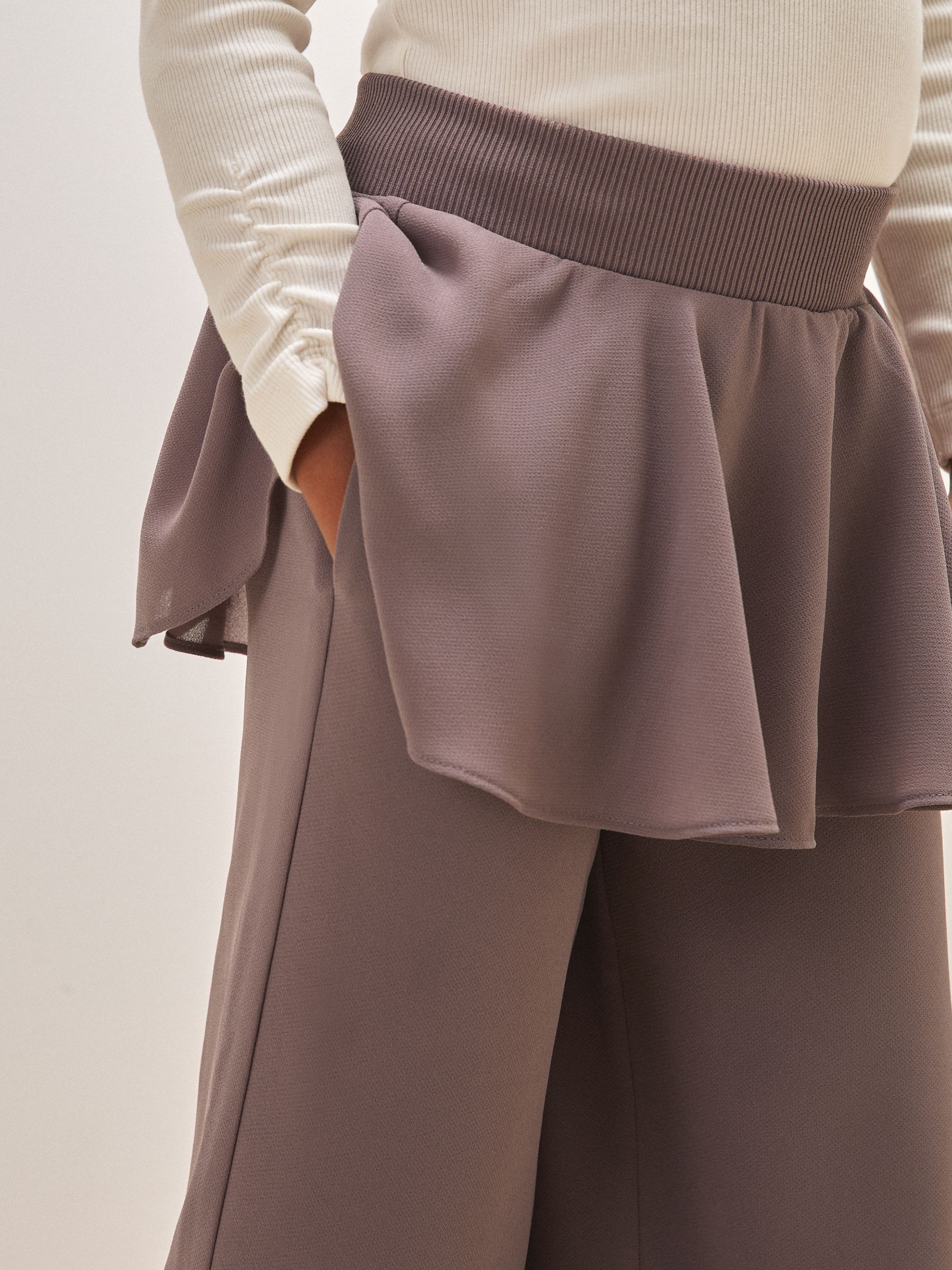 9-13 yrs Reiss | Royal Ballet Skirt Trousers in Mauve - Image 4 of 5