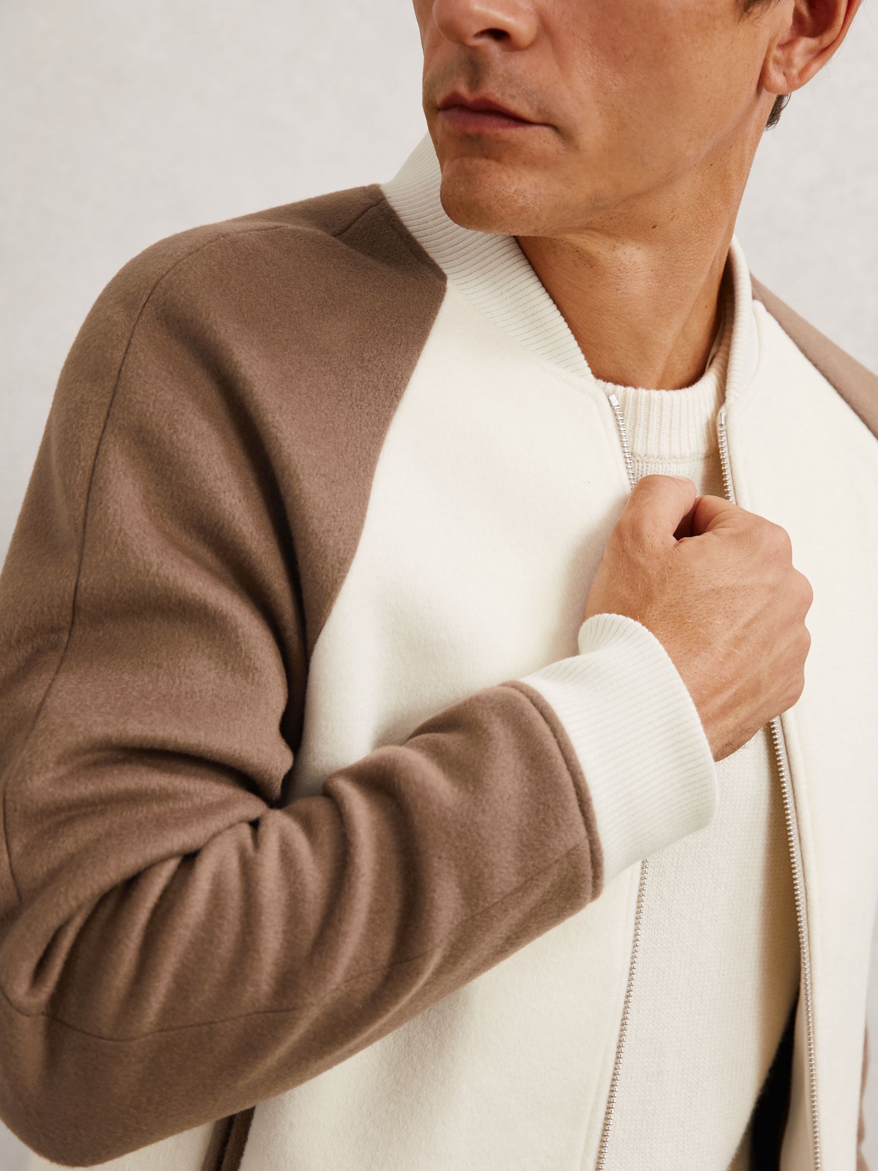 Jacket in Off White/Oatmeal - Image 5 of 8