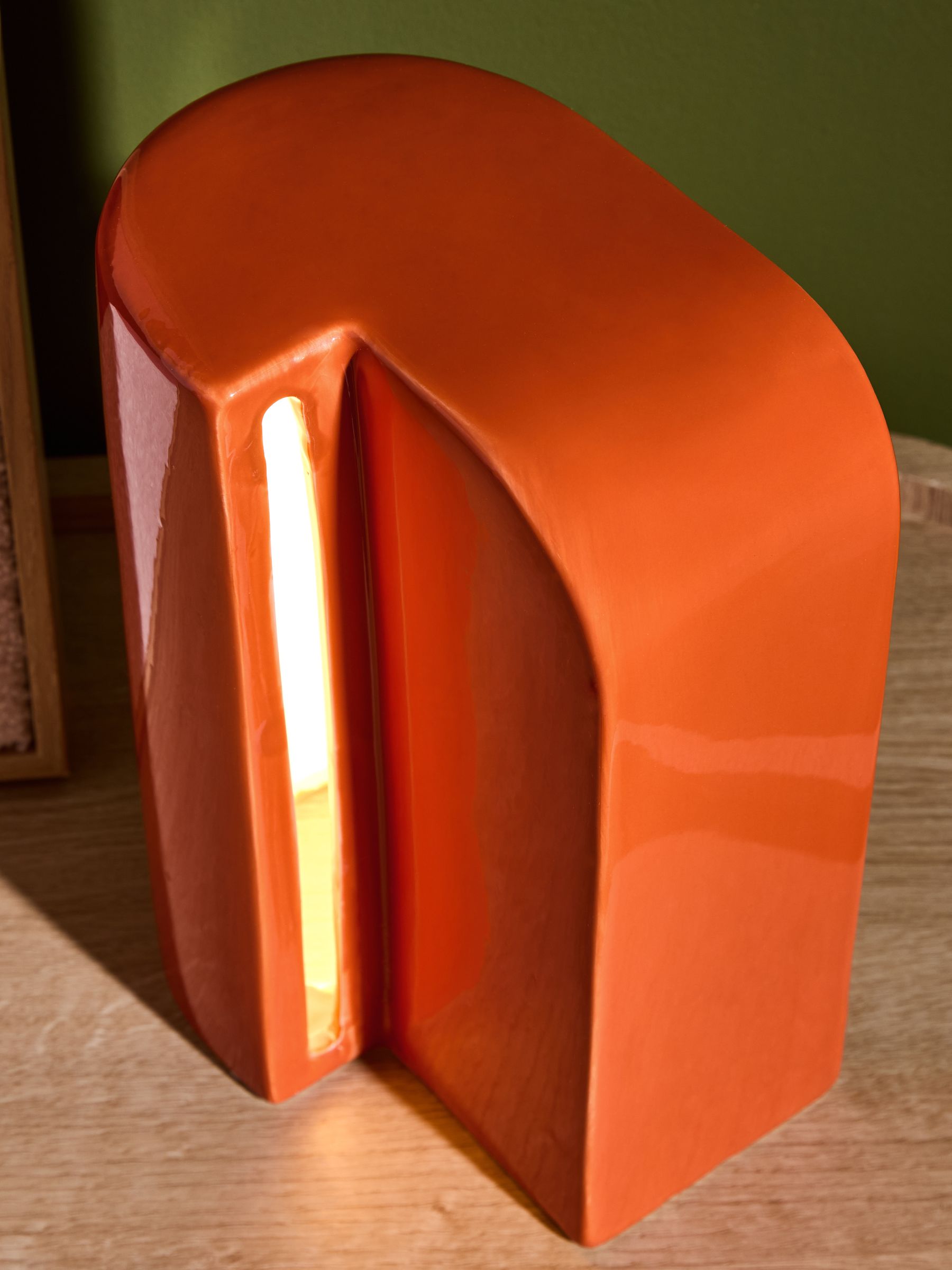 Edy Table Lamp in Orange Ceramic - Image 2 of 3