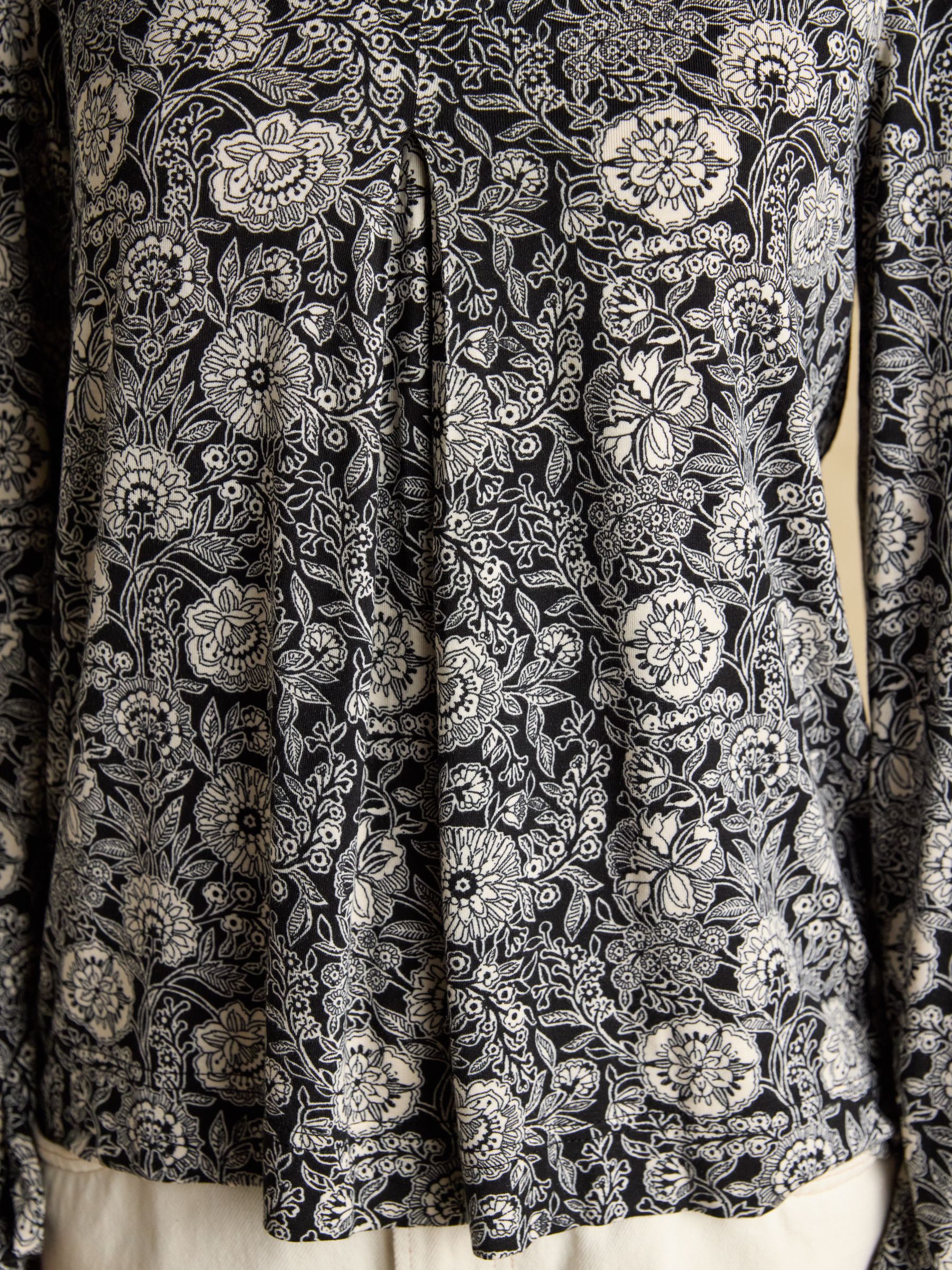 Nia Black Floral Long Sleeve Pleated Front Jersey Top - Image 7 of 8