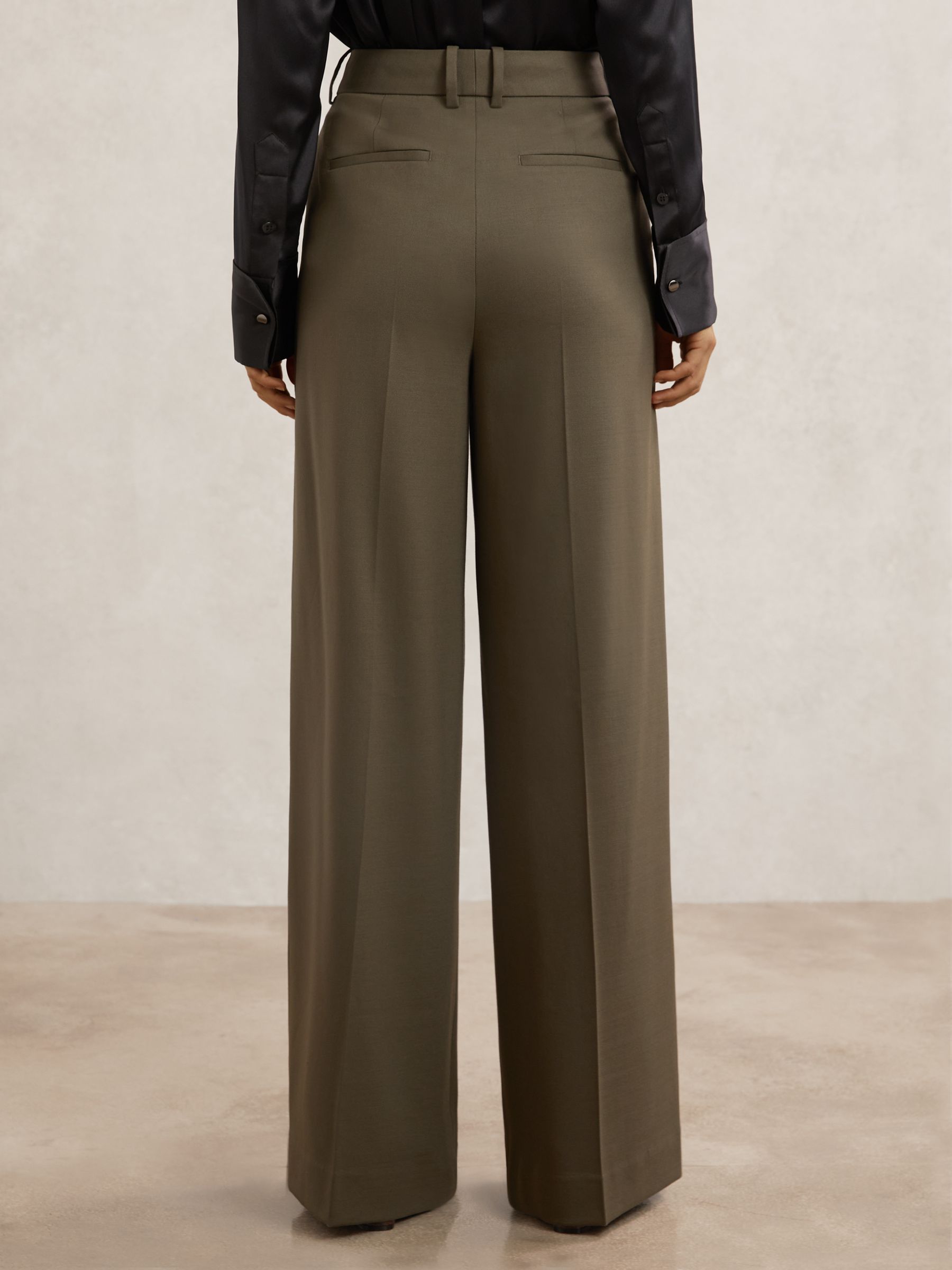 Wide-Leg Suit Trousers in Green - image 4