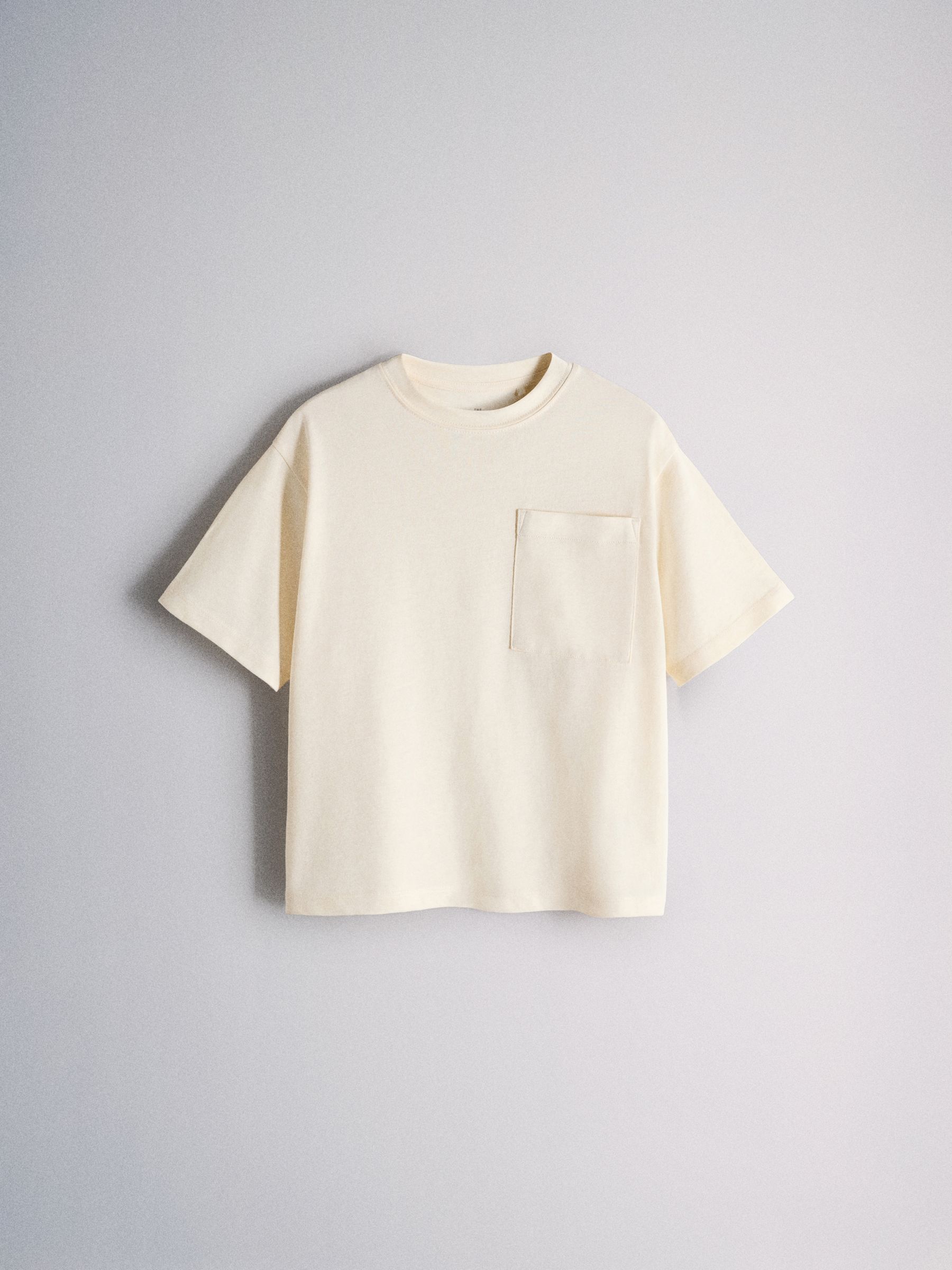 4 Pack Short Sleeve Cotton Blend Oversized Pocket T-Shirts Brown/Red/Pink/Cream - Image 2 of 6